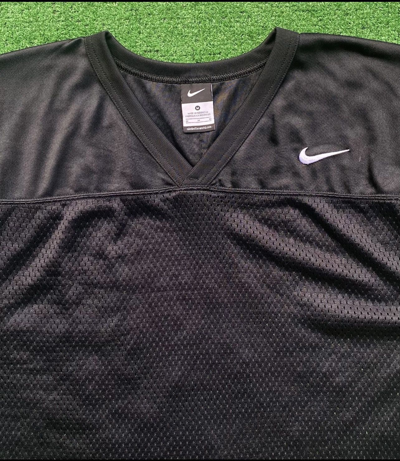 Nike Vintage Nike Team Embroidered Swoosh Football Jersey Size US M / EU 48-50 / 2 - 3 Thumbnail