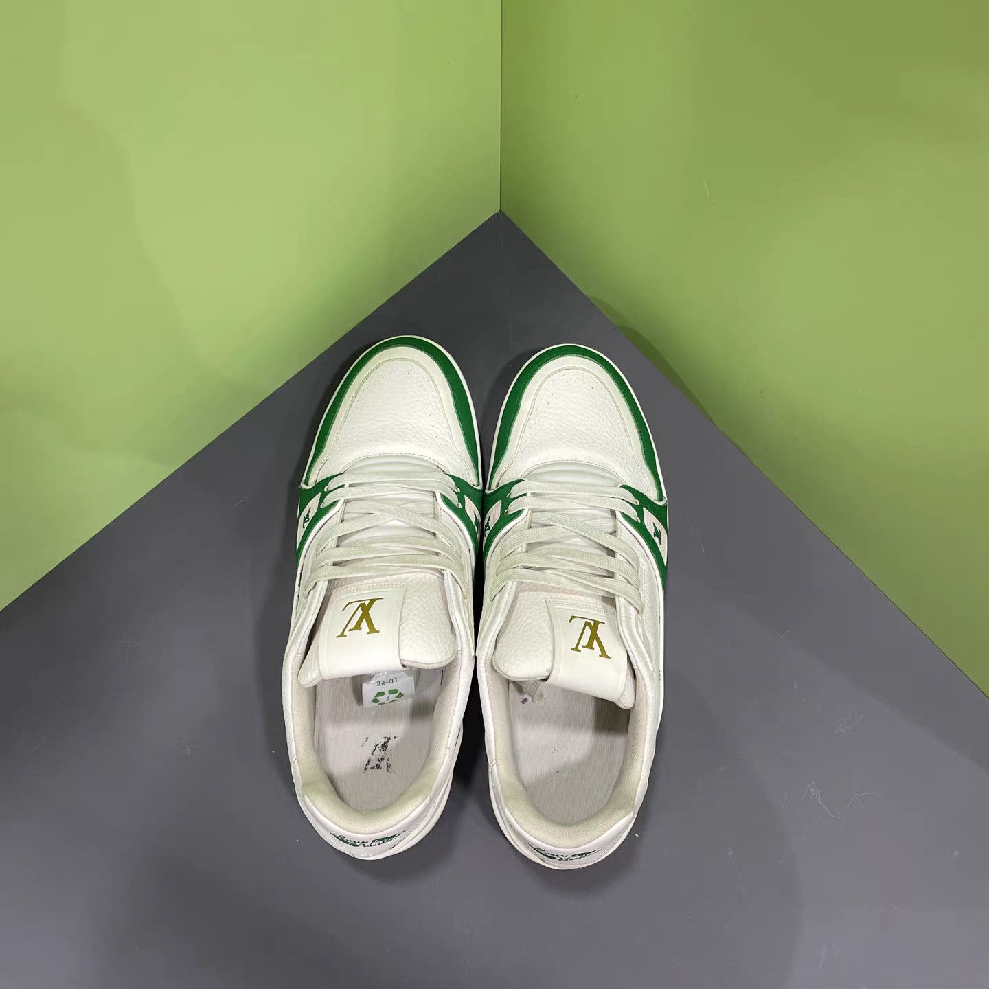 Louis Vuitton LOUIS VUITTON LV Trainer Golf White & Green K15 Size US 8 / EU 41 - 7 Thumbnail