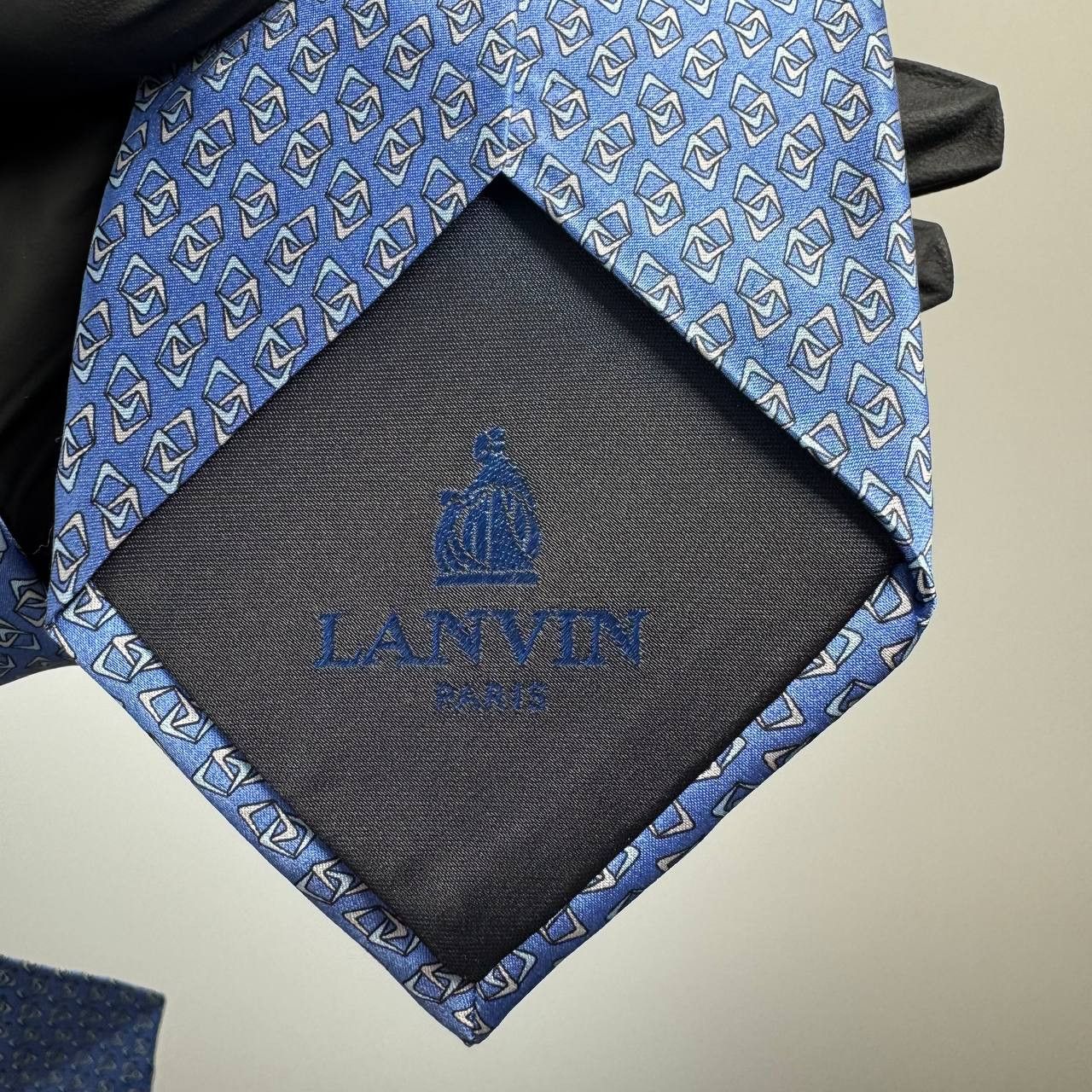 Lanvin Lanvin Paris Silk Tie Blue Geometric Pattern Luxury Size ONE SIZE - 6 Thumbnail