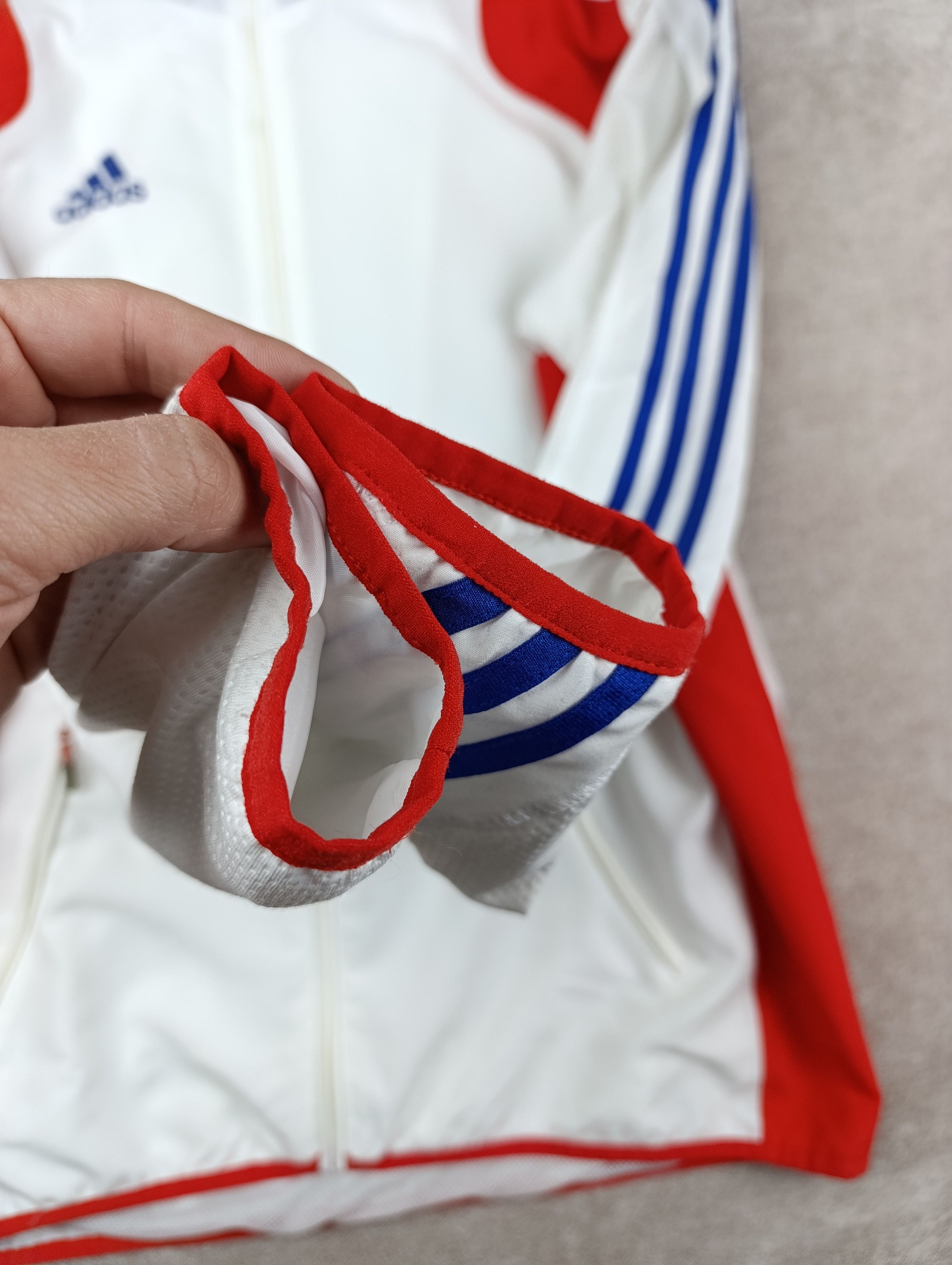 Adidas ADIDAS FRANCE VINTAGE TRACKSUIT ON DRAWSTRING Size US S / EU 44-46 / 1 - 11 Thumbnail