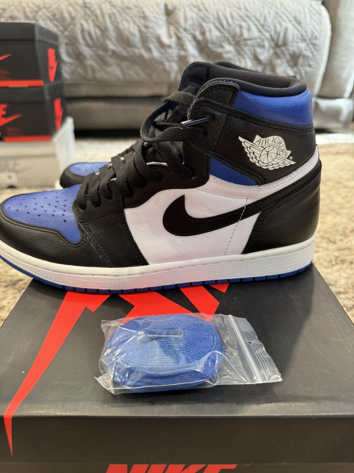 Jordan Brand Air Jordan 1 Retro Size US 10 / EU 43 - 3 Thumbnail