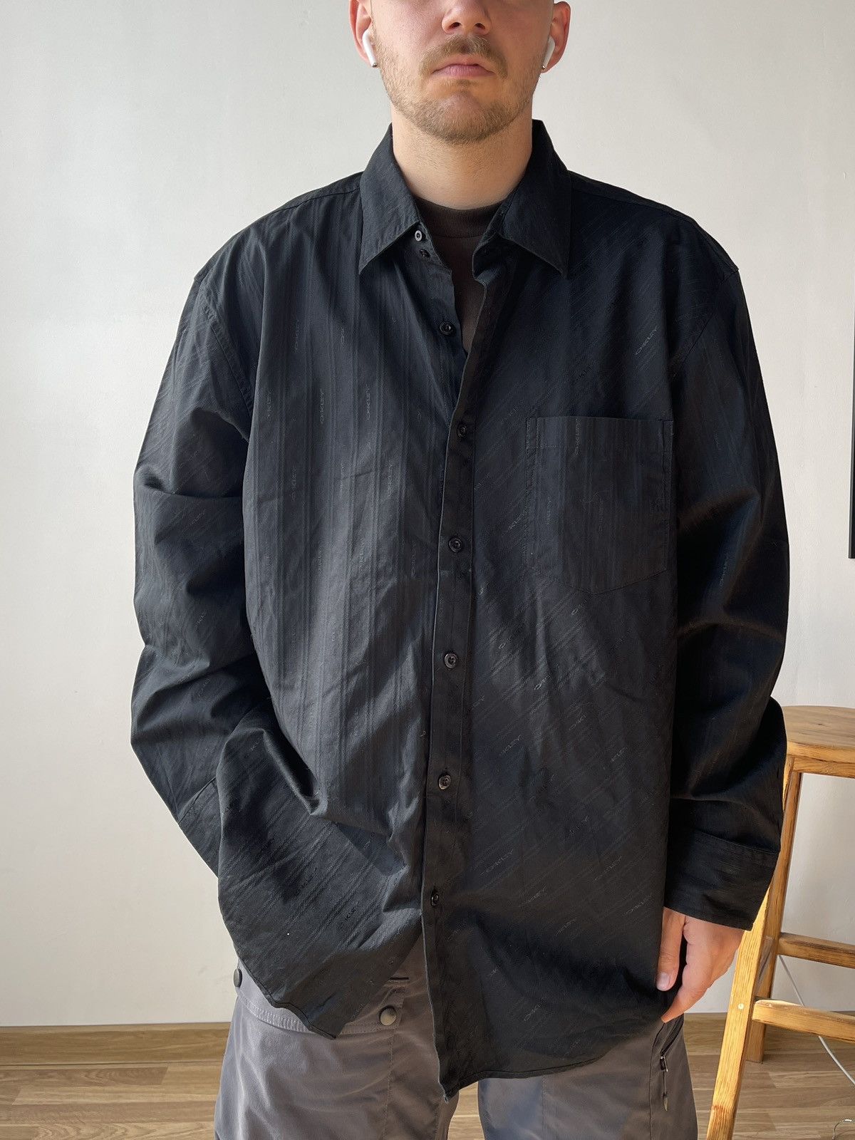 Oakley Y2K Vintage Oakley True Fit Cotton Black Monogram Shirt XXL Size US XXL / EU 58 / 5 - 1 Thumbnail