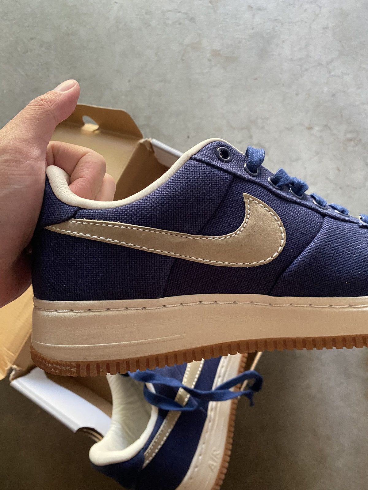 Nike RARE Nike Air Force 1 Size US 10.5 / EU 43-44 - 7 Thumbnail