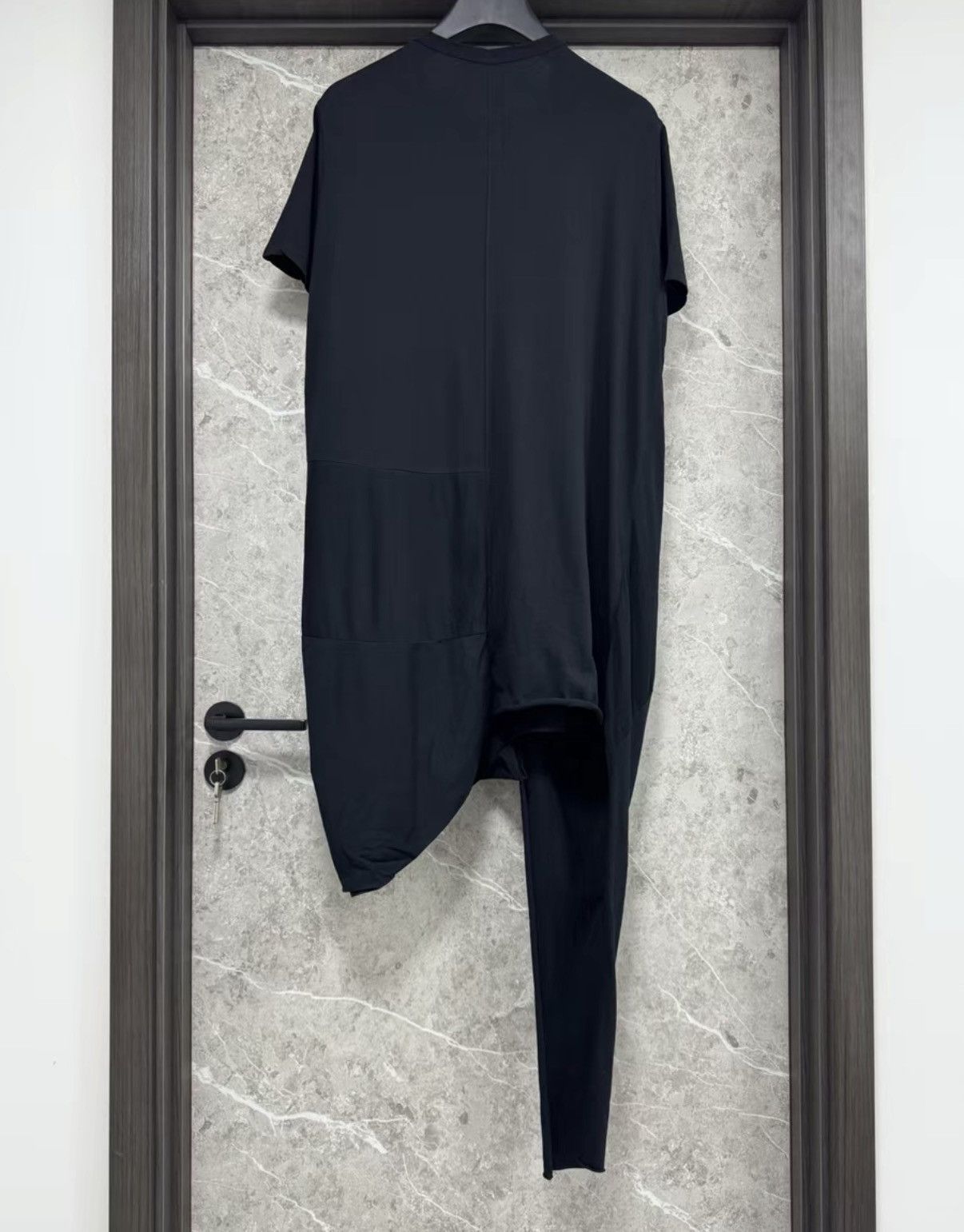 Rick Owens Rick Owens Asymmetrical Short Sleeve T-Shirt Size US M / EU 48-50 / 2 - 2 Thumbnail
