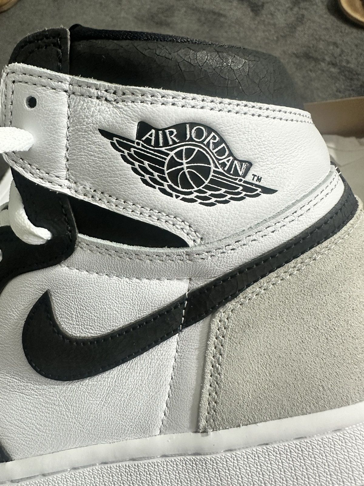 Nike Air Jordan 1 Retro High OG ‘Stage Haze’ Size US 10 / EU 43 - 10 Thumbnail
