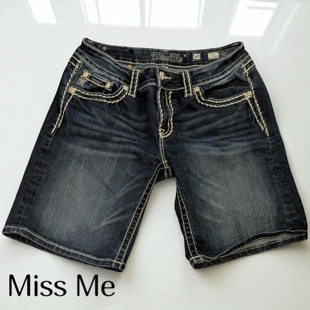 Miss Me MISS ME Denim Shorts Women 30 Dark Blue Wash Signature Mid Size 30" / US 8 / IT 44 - 1 Thumbnail