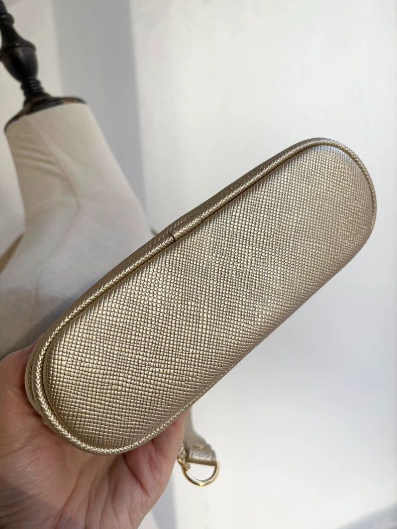 Vivienne Westwood Vivienne Westwood size os Golden shoulder bag Size ONE SIZE - 4 Thumbnail