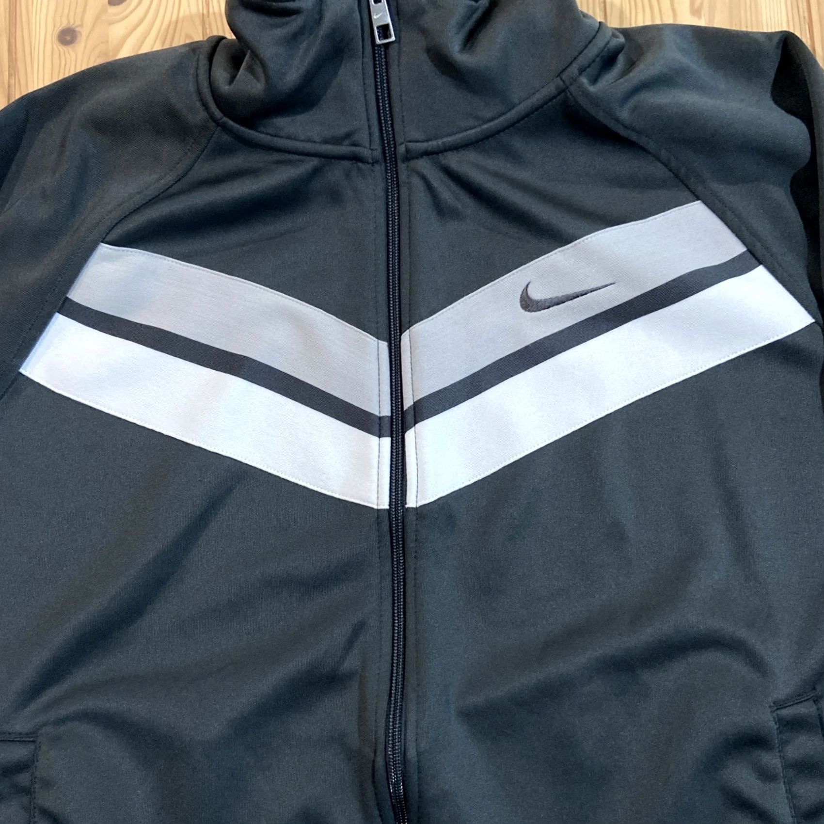 Nike Nike Jacket Mens XL Gray Full Zip Track Athletic Training Active Y2K 532919-060 Size US XL / EU 56 / 4 - 2 Thumbnail