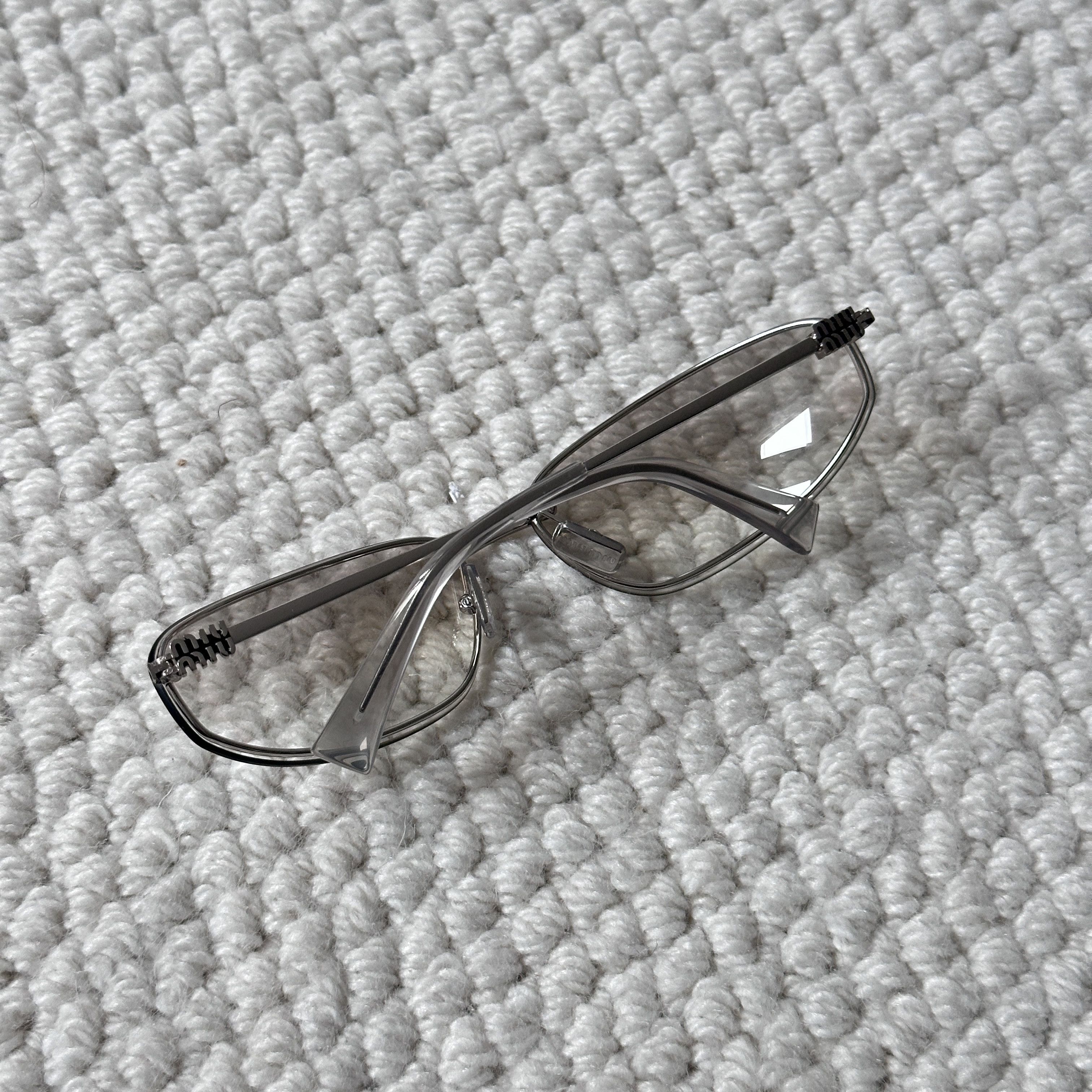 Miu Miu MIU MIU 0MU A50S 1BC8H1 Size ONE SIZE - 4 Thumbnail