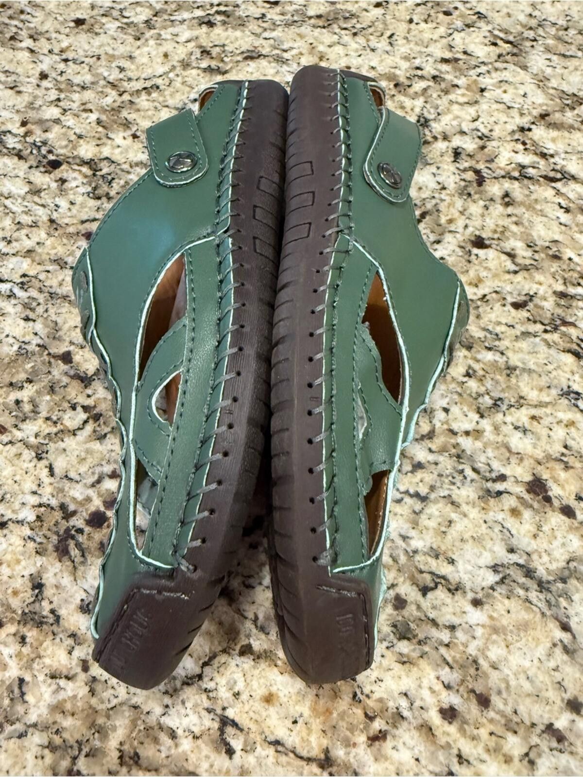 Other Salkin leather green slip on comfort shoe sling back SZ 39 Size US 7.5 / IT 37.5 - 2 Thumbnail
