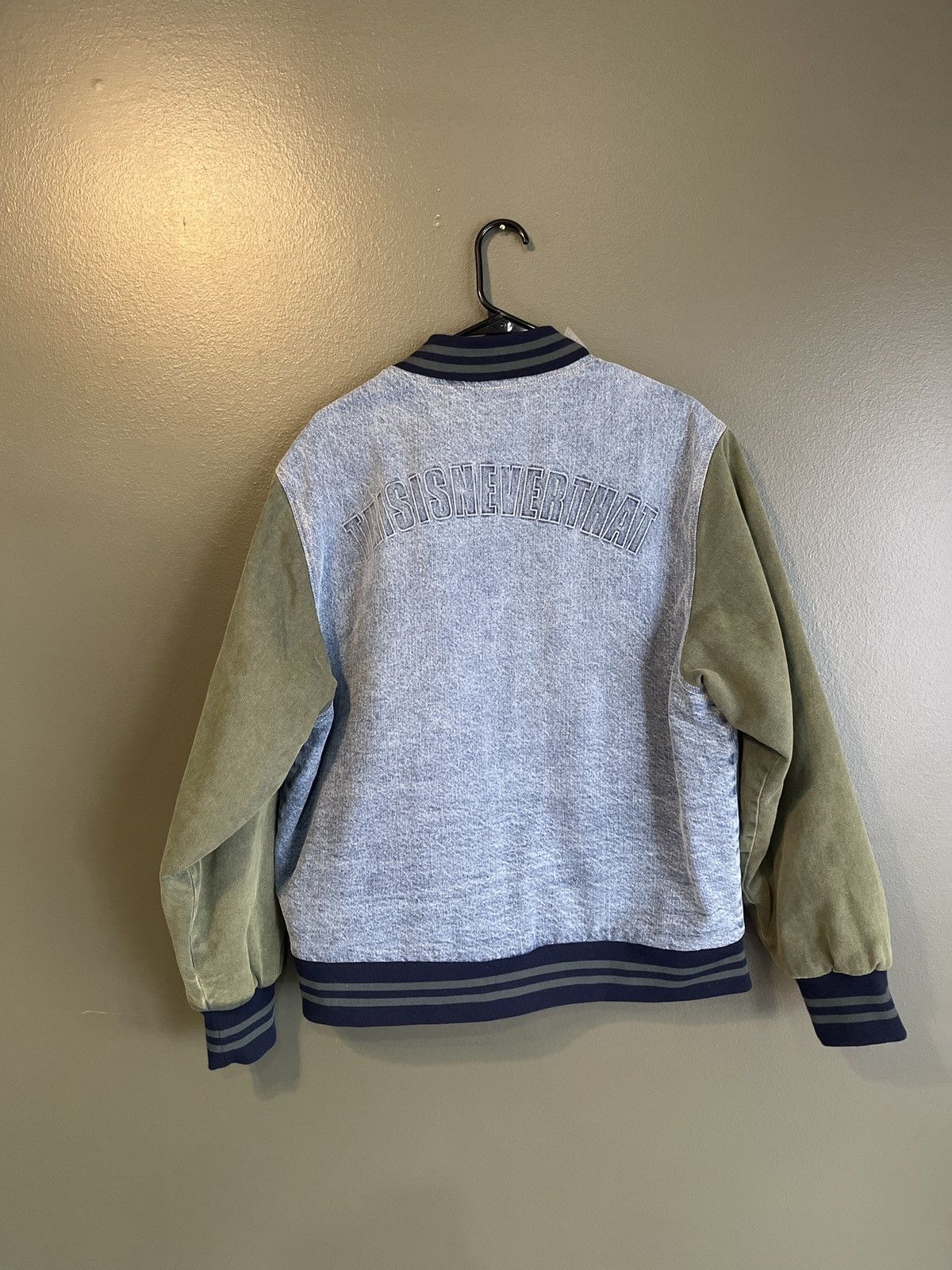 thisisneverthat Thisisneverthat bomber Size US L / EU 52-54 / 3 - 2 Thumbnail