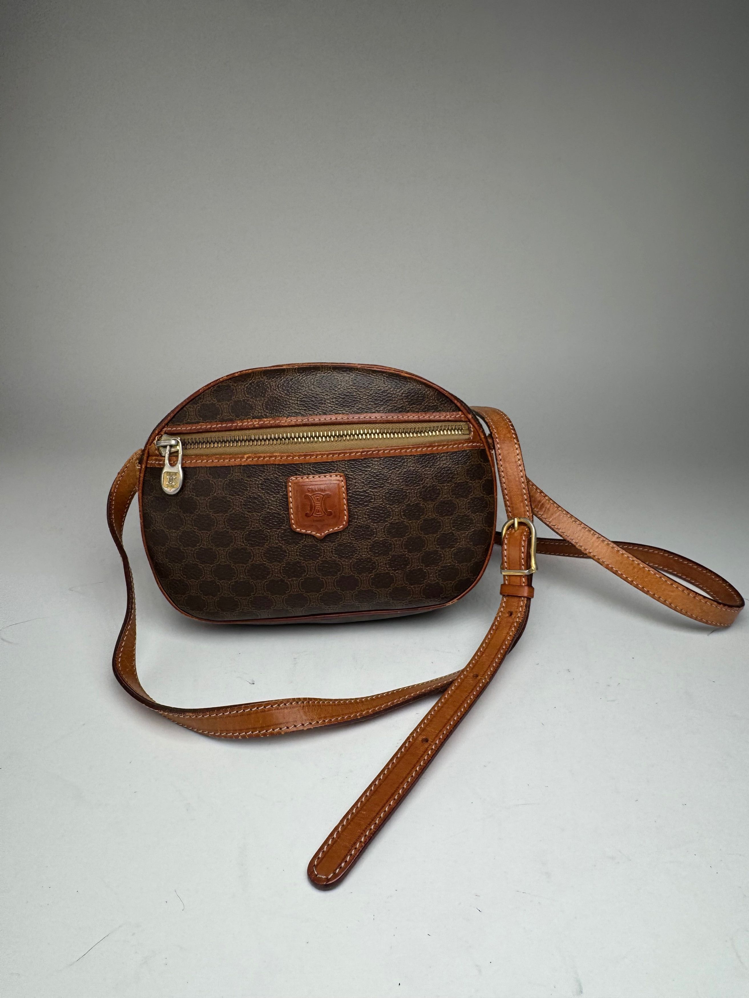 Celine Vintage Triomphe Leather monogram Bag brown Size ONE SIZE - 1 Thumbnail