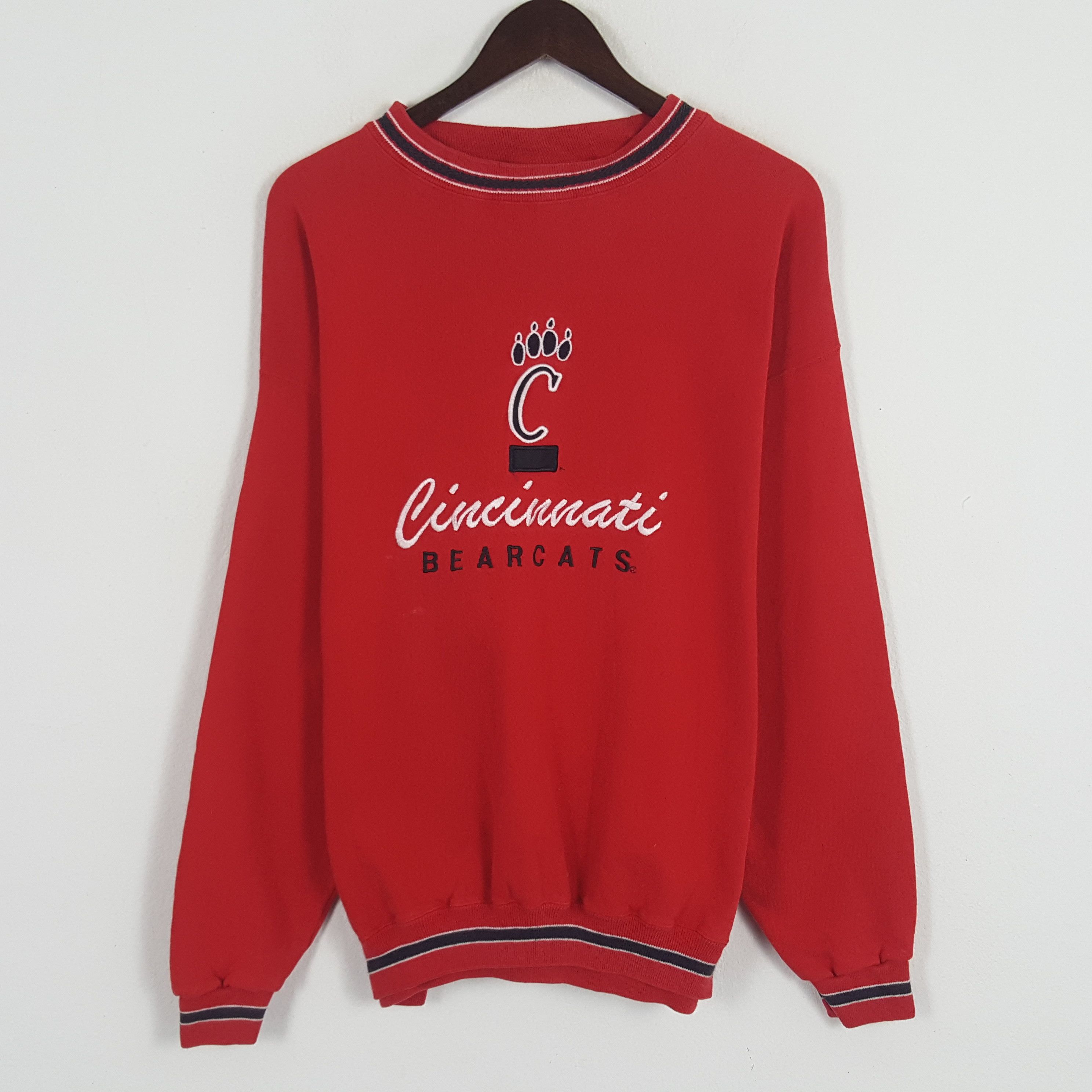 Vintage Vintage Cincinnati Bearcats Sweatshirt Size US L / EU 52-54 / 3 - 1 Thumbnail