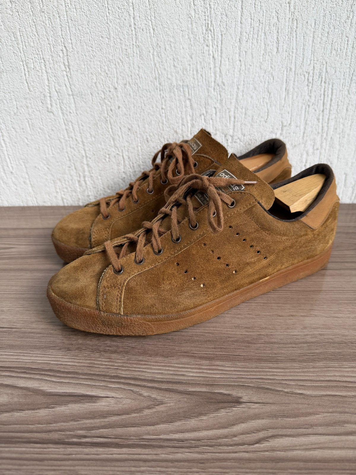 Adidas 1974 Adidas beach suede sneaker Size US 10 / EU 43 - 2 Thumbnail