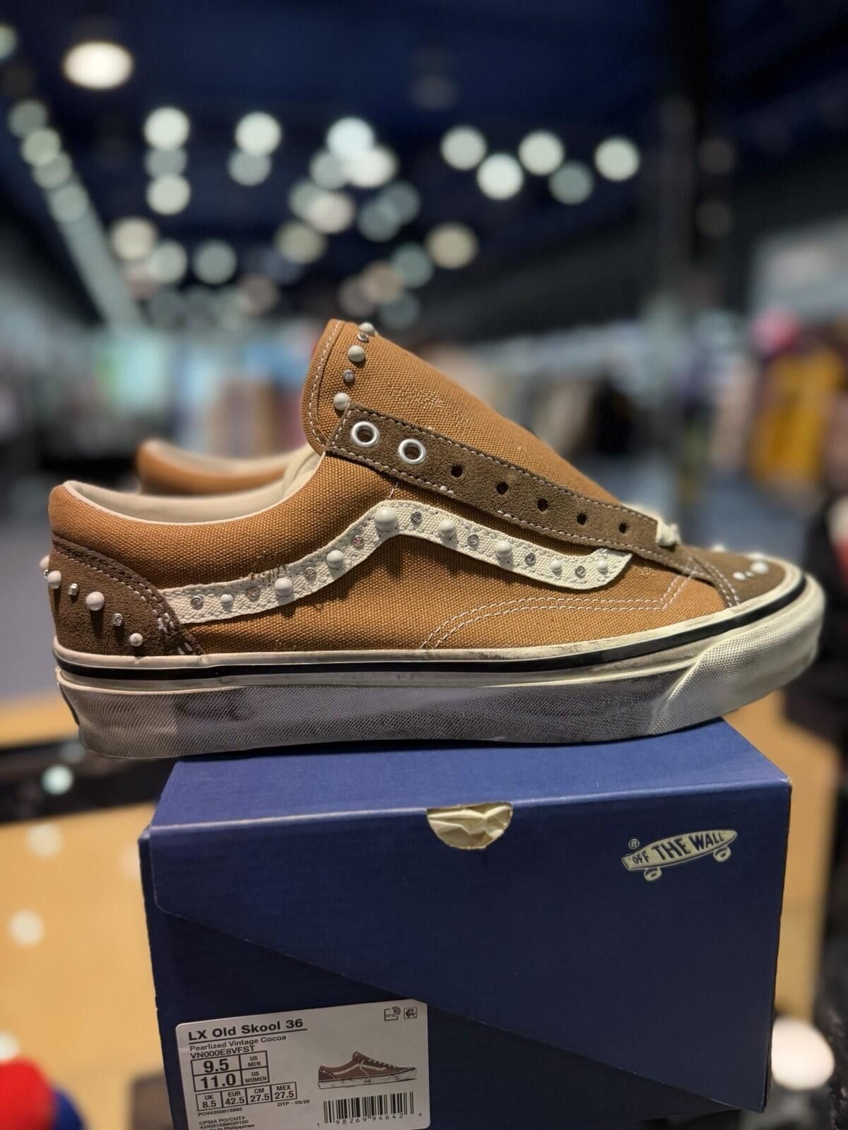 Vans Size 9.5M - Vans LX Old Skool 36 Pearlized Vintage Cocoa Size US 9.5 / EU 42-43 - 1 Thumbnail