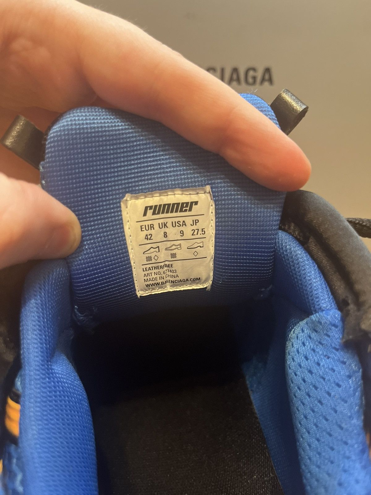 Balenciaga Balenciaga Runner Sneaker (Blue/Orange) Size US 9 / EU 42 - 7 Thumbnail