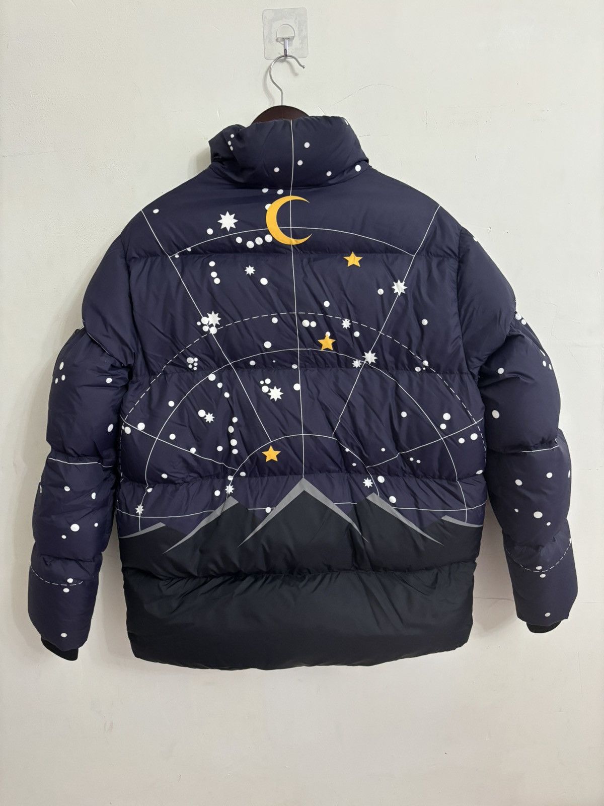 Burberry Burberry Constellation Down Jacket Size US L / EU 52-54 / 3 - 2 Thumbnail