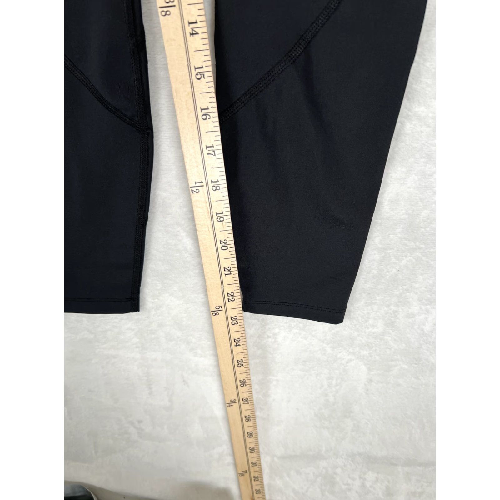 Jordan Brand Jordan Leggings Women's Small Black Tight Fit Compression Athletic Shirt? Size 28" / US 6 / IT 42 - 3 Thumbnail