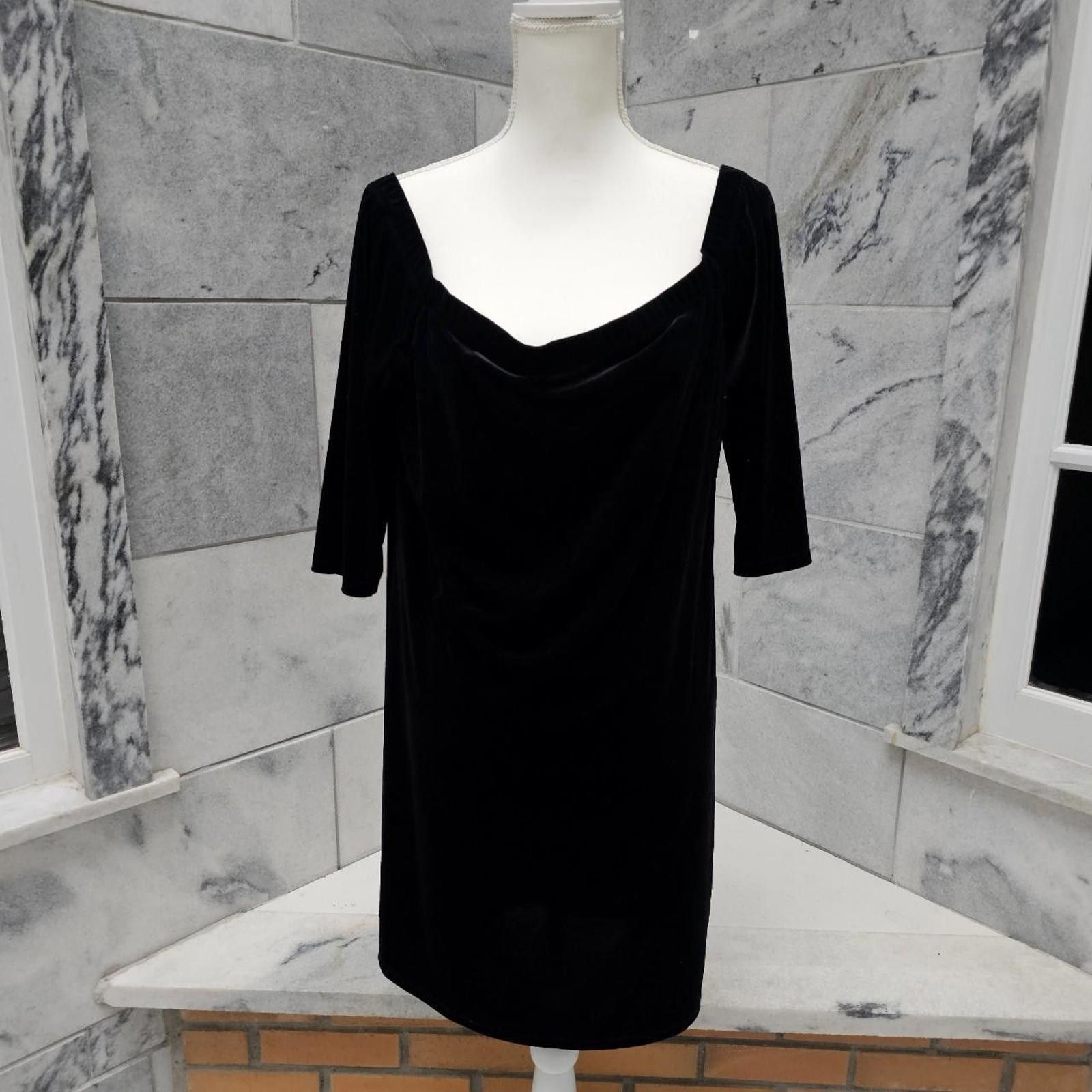 Other Women's Black Velvet Dress Size XL / US 12-14 / IT 48-50 - 1 Thumbnail