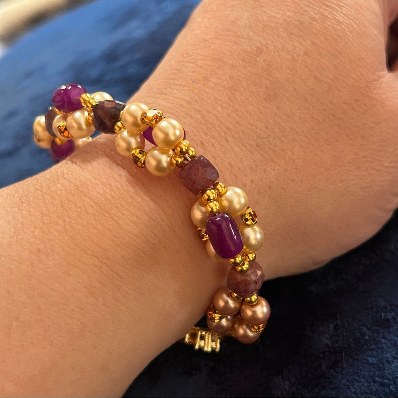 Handmade Handcrafted elegant glam twist faceted amethyst bracelet Size ONE SIZE - 2 Thumbnail