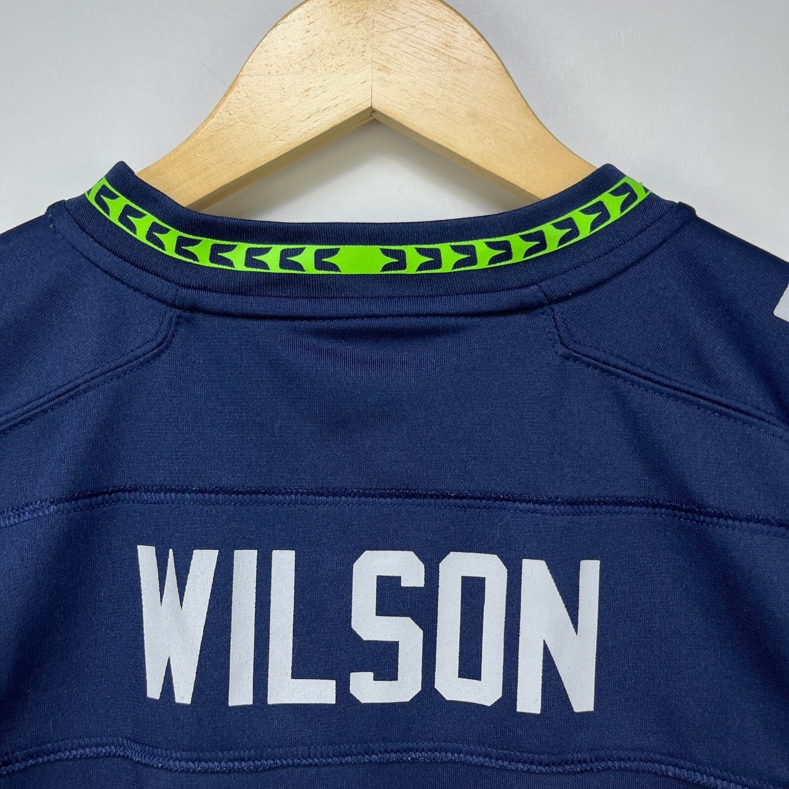 Nike × Vintage Vintage Seattle Seahawks On-Field Youth XL Russell Wilson Size US XL / EU 56 / 4 - 8 Thumbnail