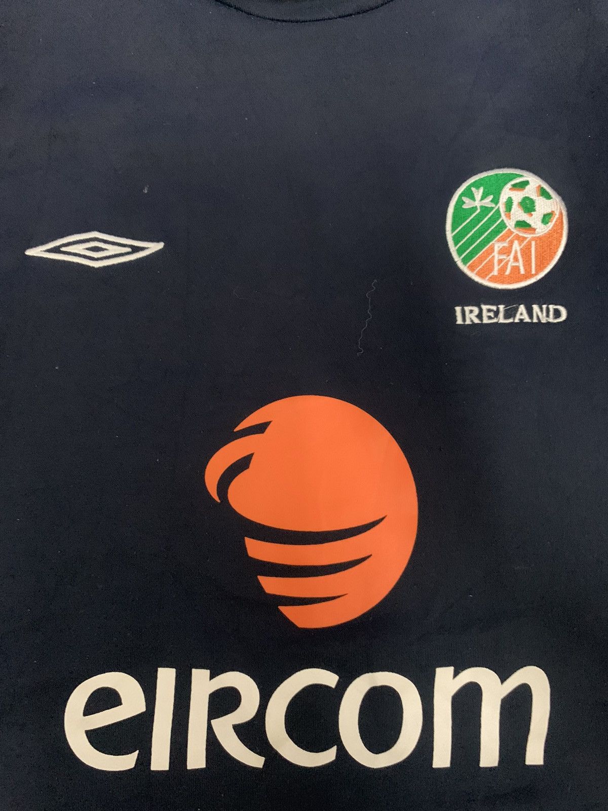 Umbro Vintage 2000/2001 Sweatshirt/Jumper Ireland Football Team Size US L / EU 52-54 / 3 - 3 Thumbnail