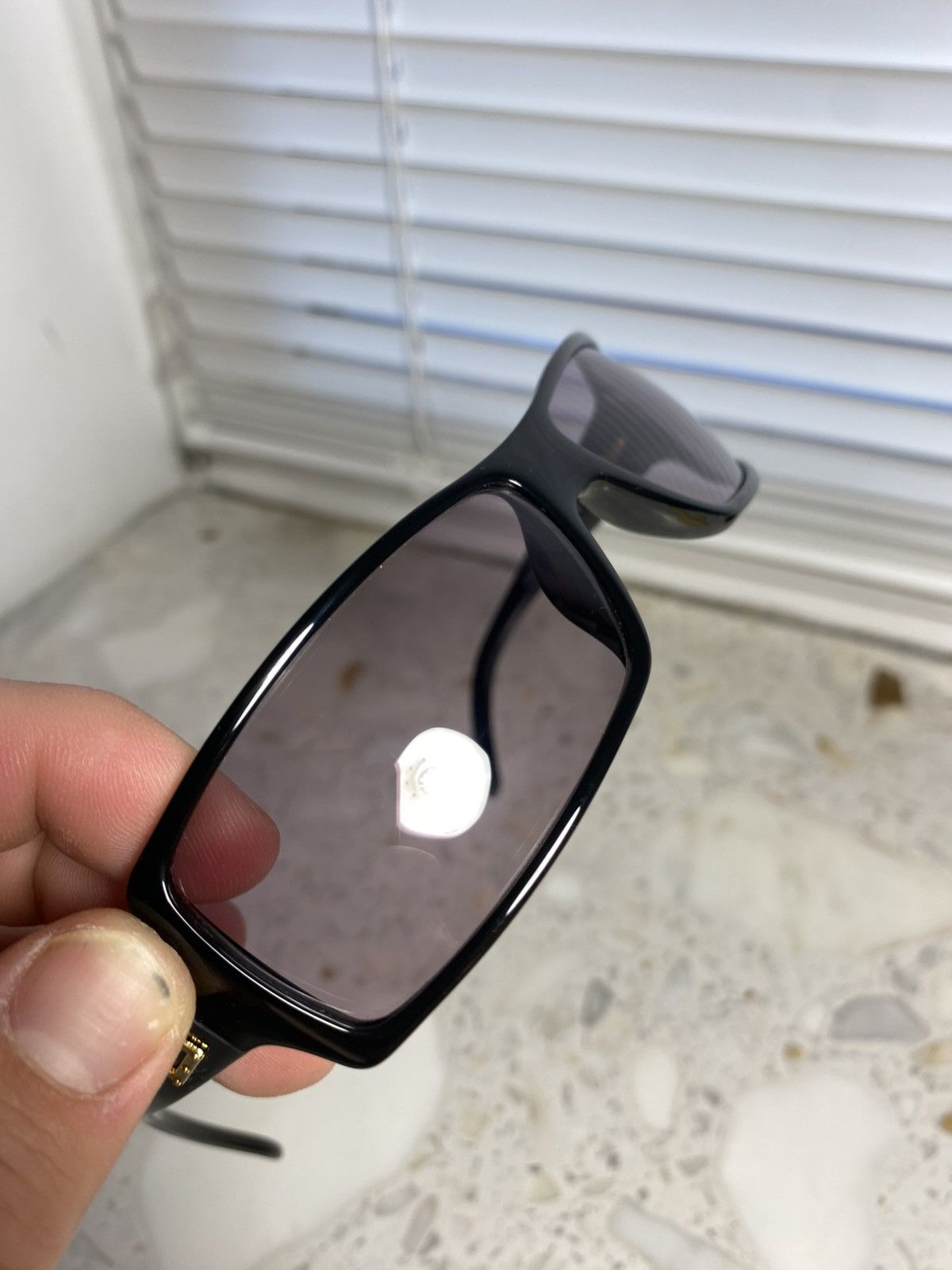 Gucci Gold Logo G Vintage Gucci Sunglasses Size ONE SIZE - 10 Thumbnail