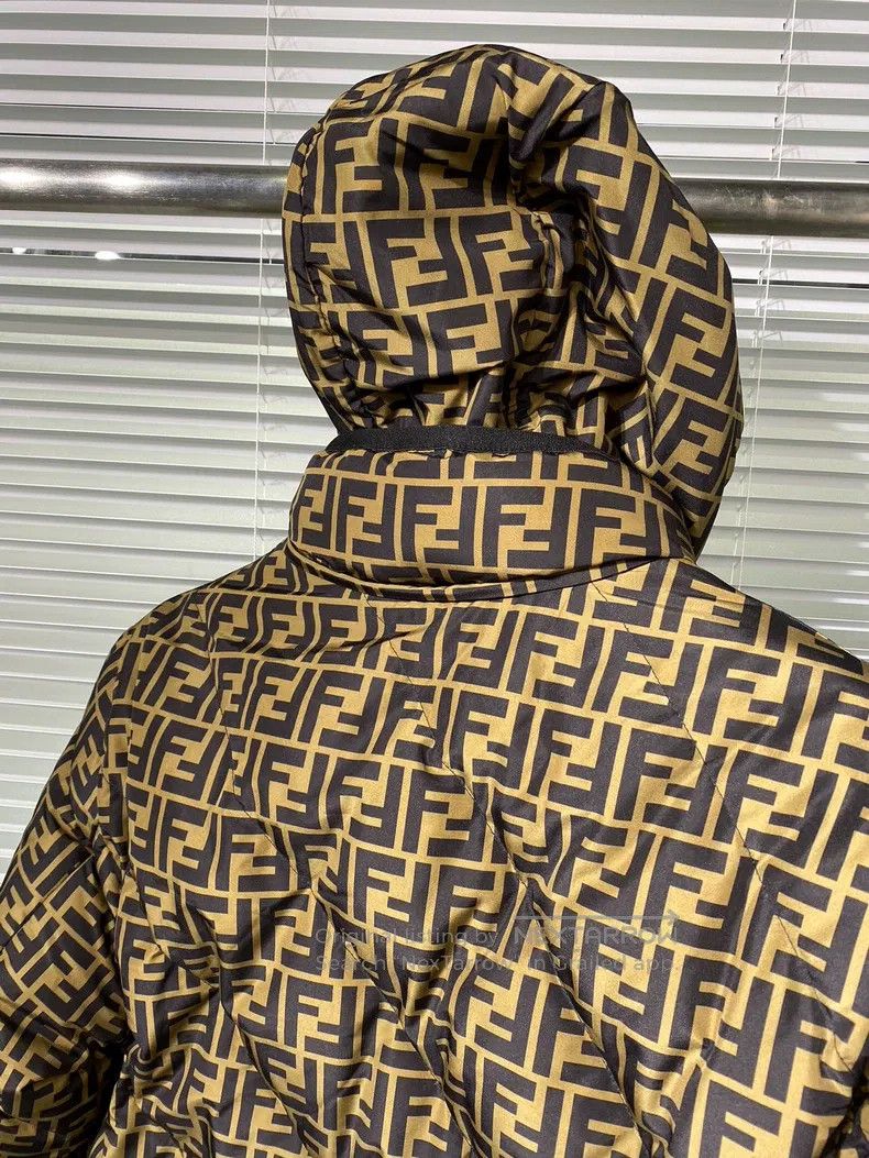 Fendi Fendi Double-Sided Puffer Coat with Monogram Print and Rem Size US M / EU 48-50 / 2 - 8 Thumbnail