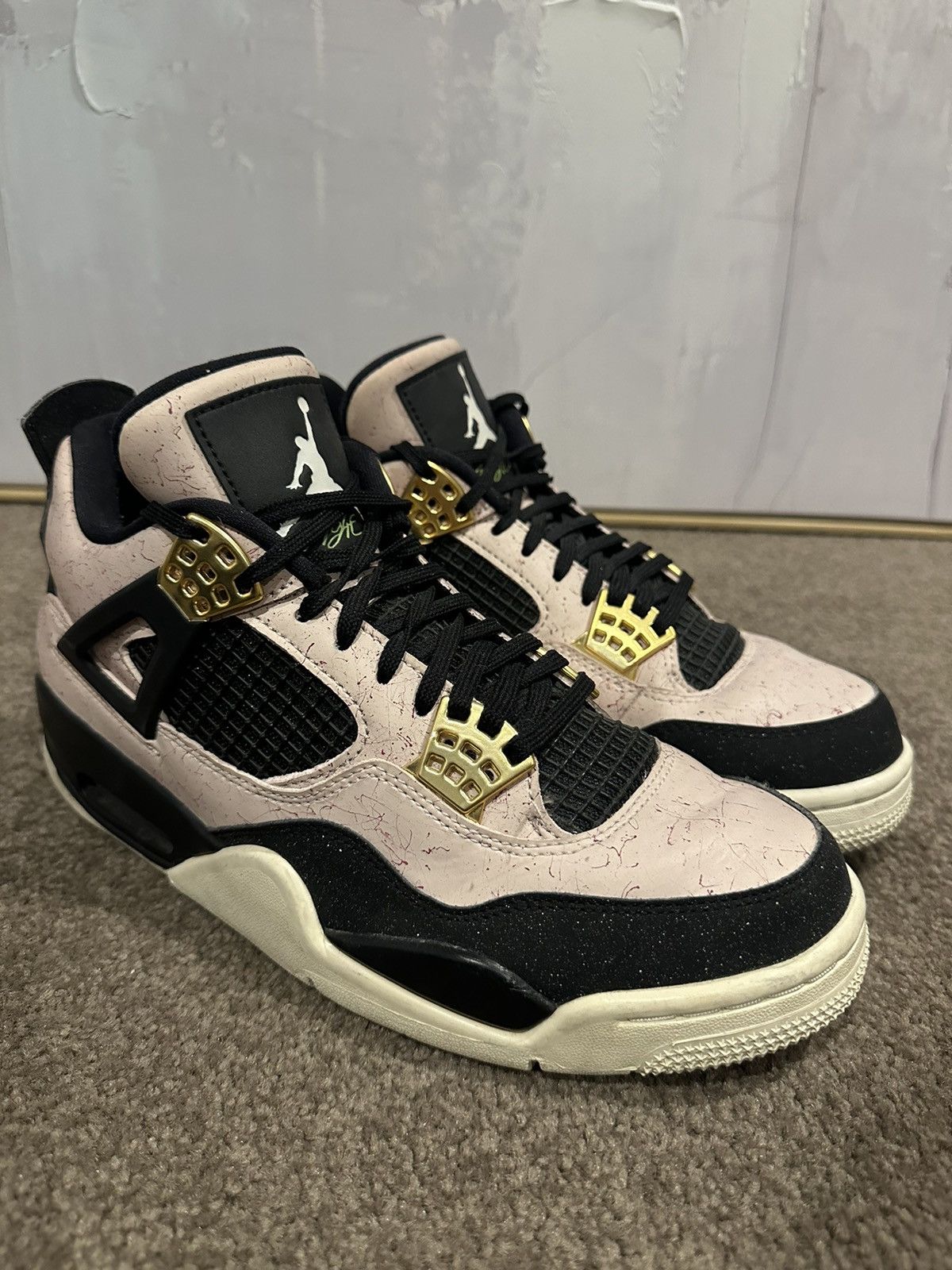 Jordan Retro Silt Red Splatter (Women's)