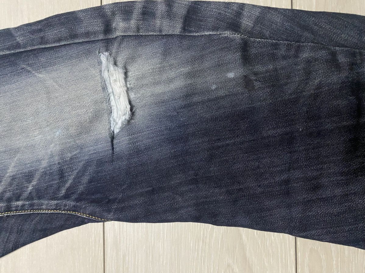 Edwin Vintage Edwin Twist Leg Faded Wash Distressed Loose Jeans Size US 31 - 8 Thumbnail