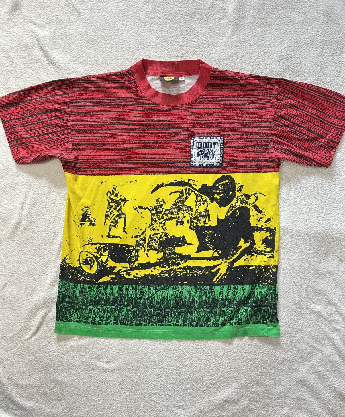 Body Glove Vintage Body Glove T-shirt art tee Surf Skate all over print Size US M / EU 48-50 / 2 - 3 Thumbnail