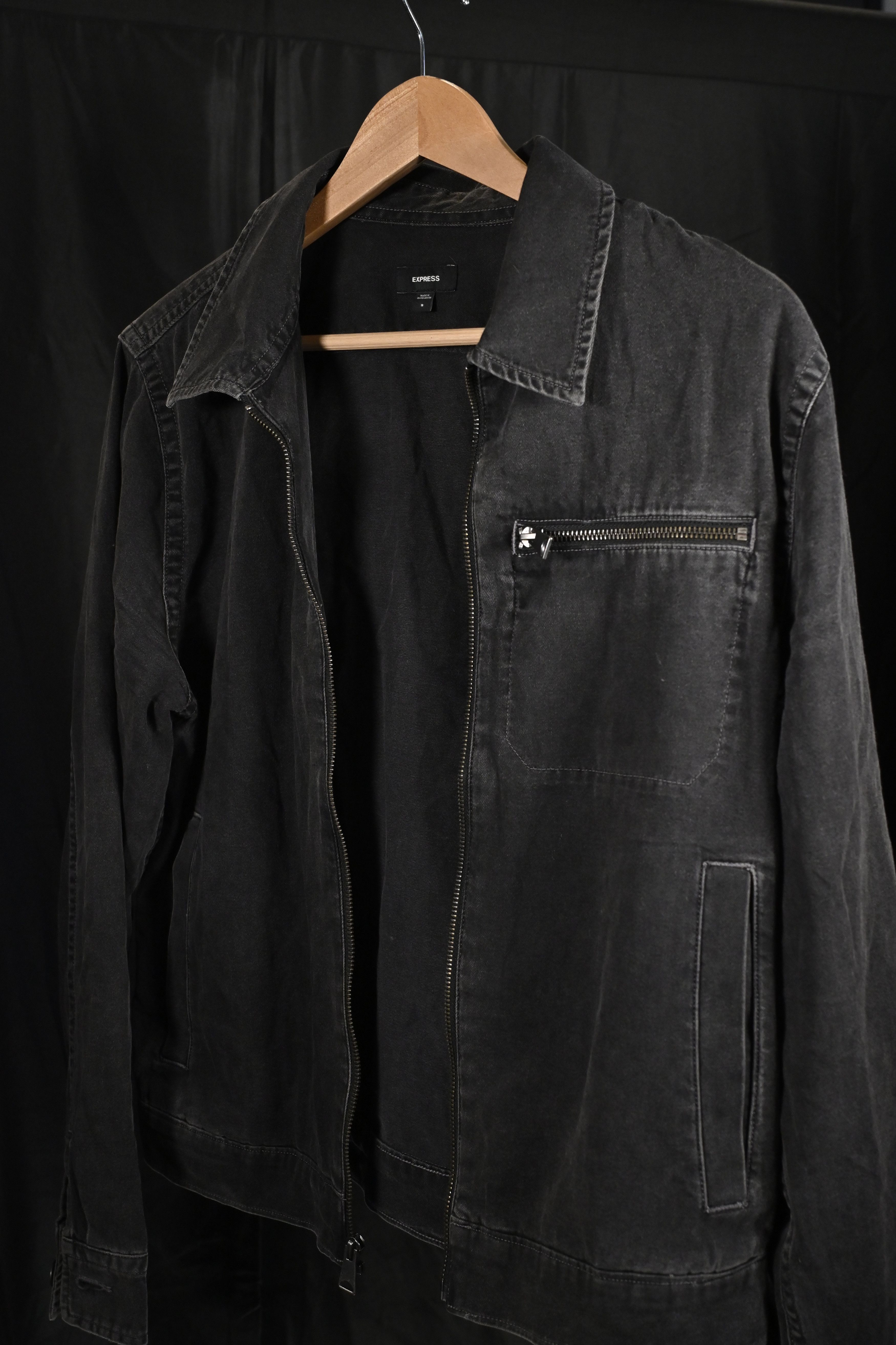 Express Express Black Zip Denim Jacket – Small Size US S / EU 44-46 / 1 - 1 Thumbnail
