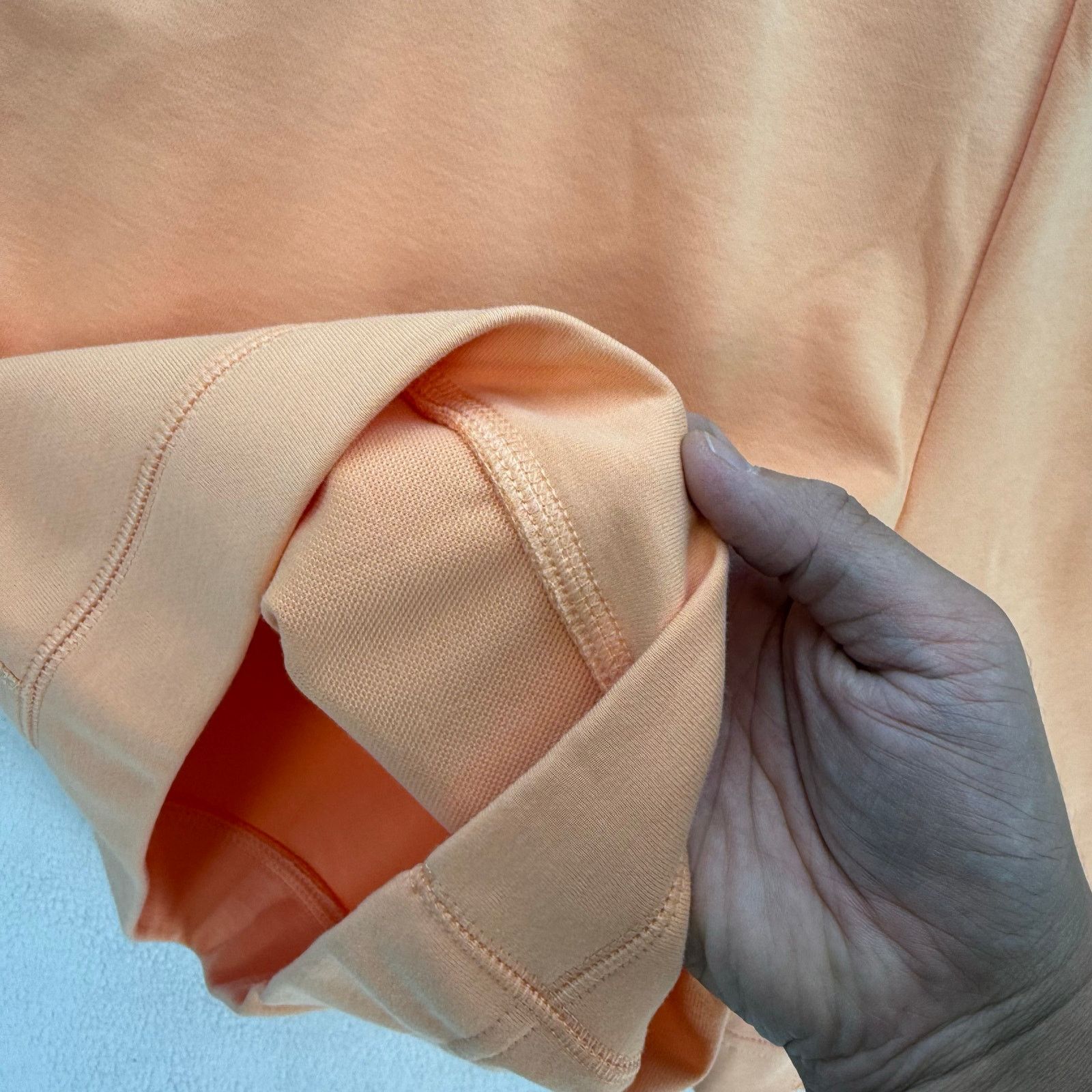 Nike NIKE GENDER NEUTRAL X-LARGE COMFY ORANGE SHORTS DJ0377-805 Size US 32 / EU 48 - 7 Thumbnail