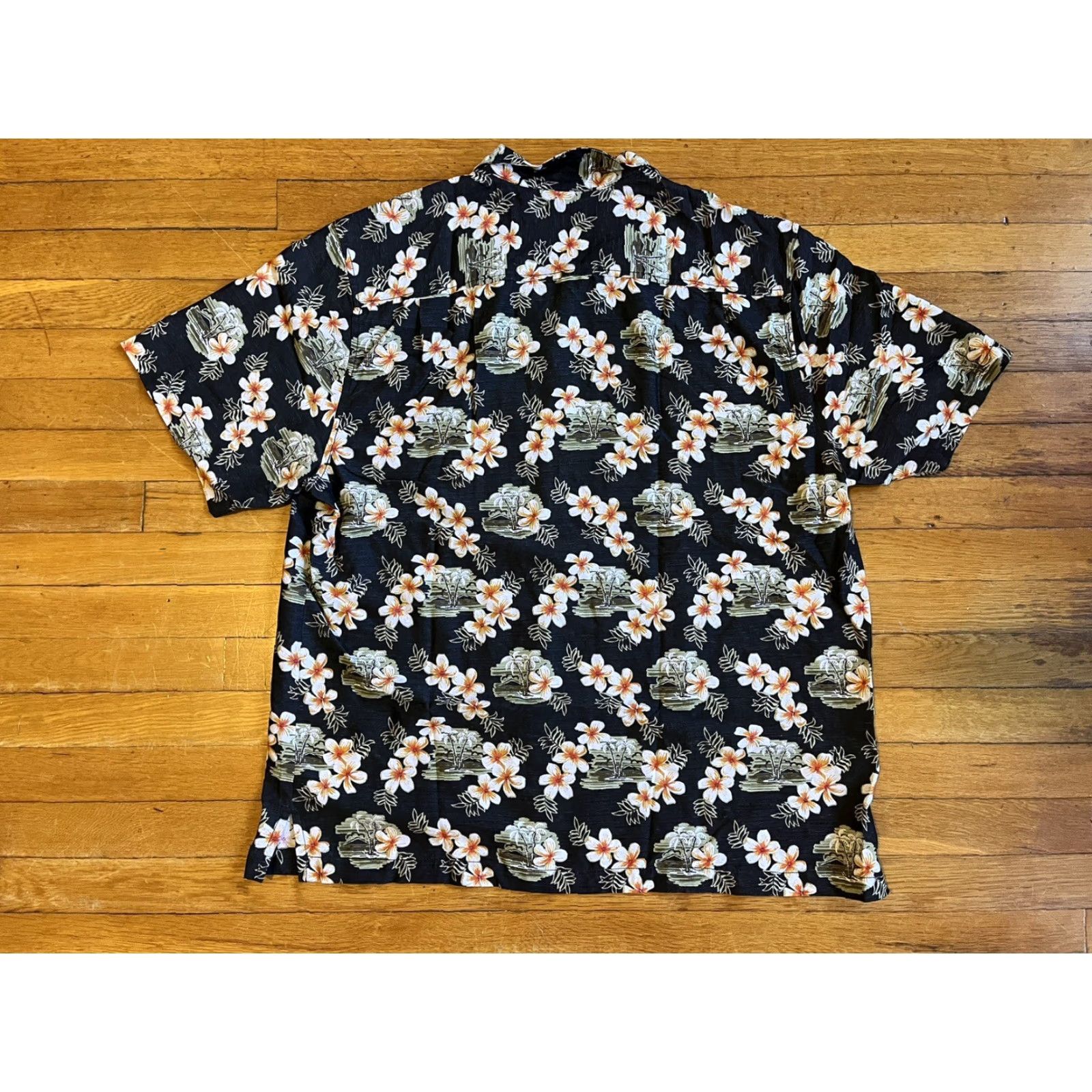 Tommy Bahama Tommy Bahama Coconut Point Shirt Men’s Extra Large Black Floral Size US XL / EU 56 / 4 - 7 Thumbnail