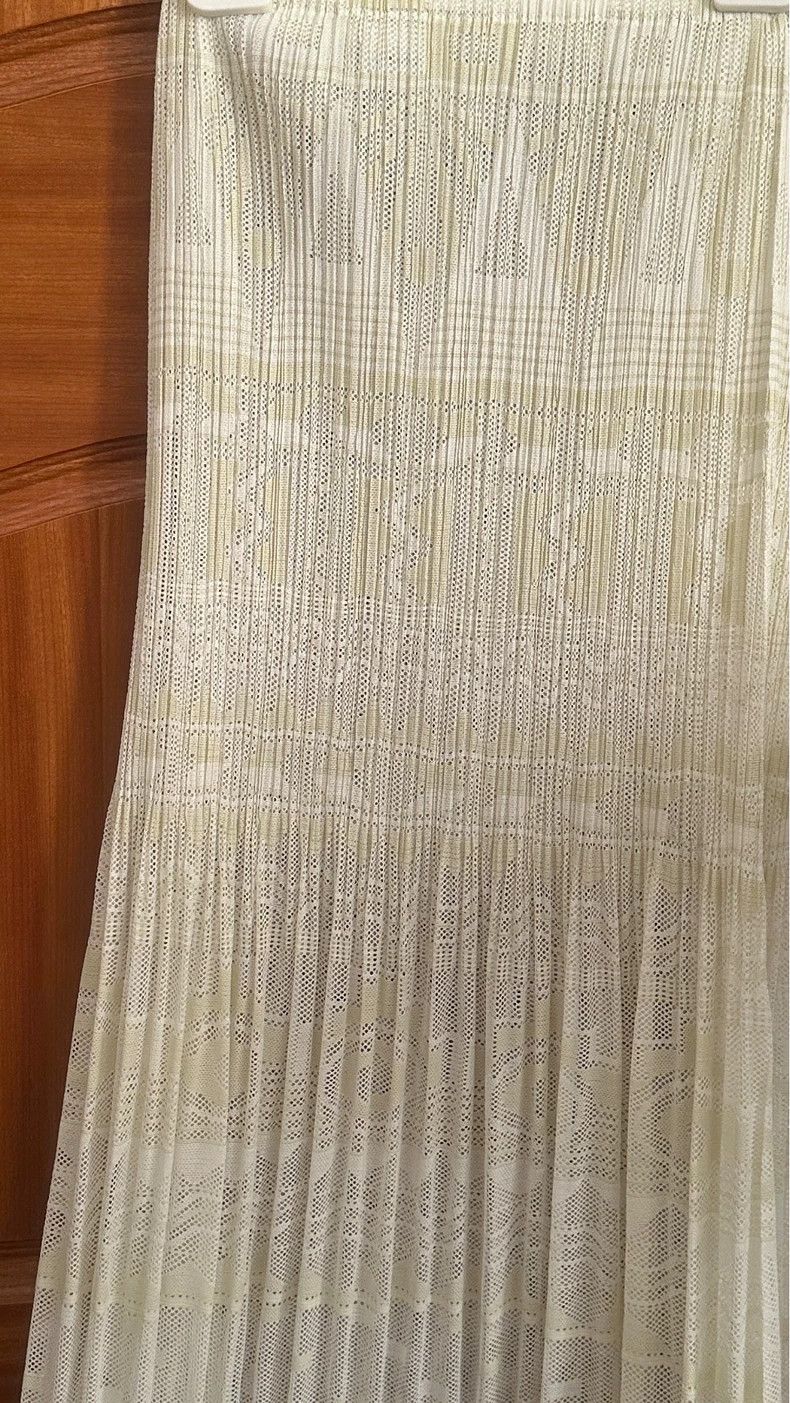 Issey Miyake Issey Miyake White skirt Size 42" / US 20 - 2 Thumbnail