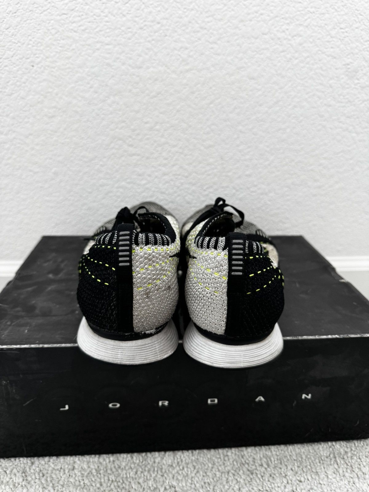 Nike Flyknit Racer Size US 10.5 / EU 43-44 - 2 Thumbnail