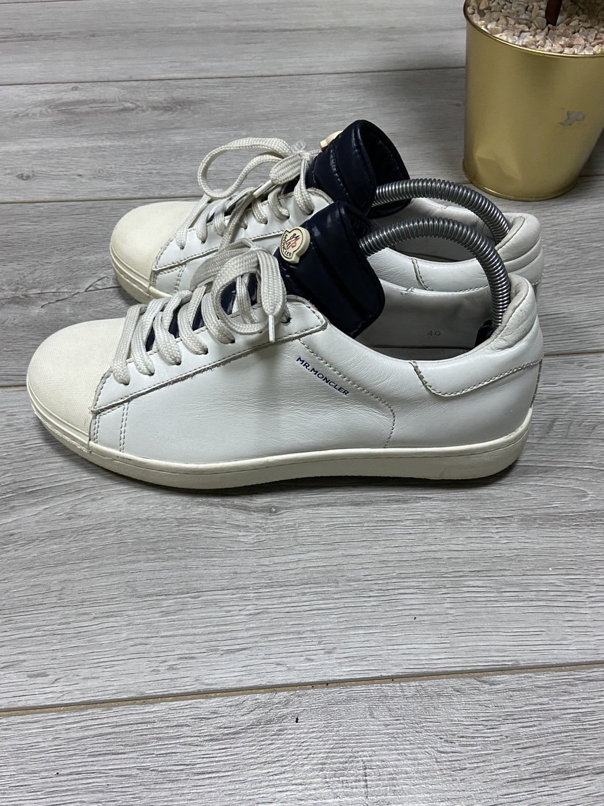 Moncler Moncler vintage Mr.Moncler leather sneakers Size US 7.5 / EU 40-41 - 9 Thumbnail