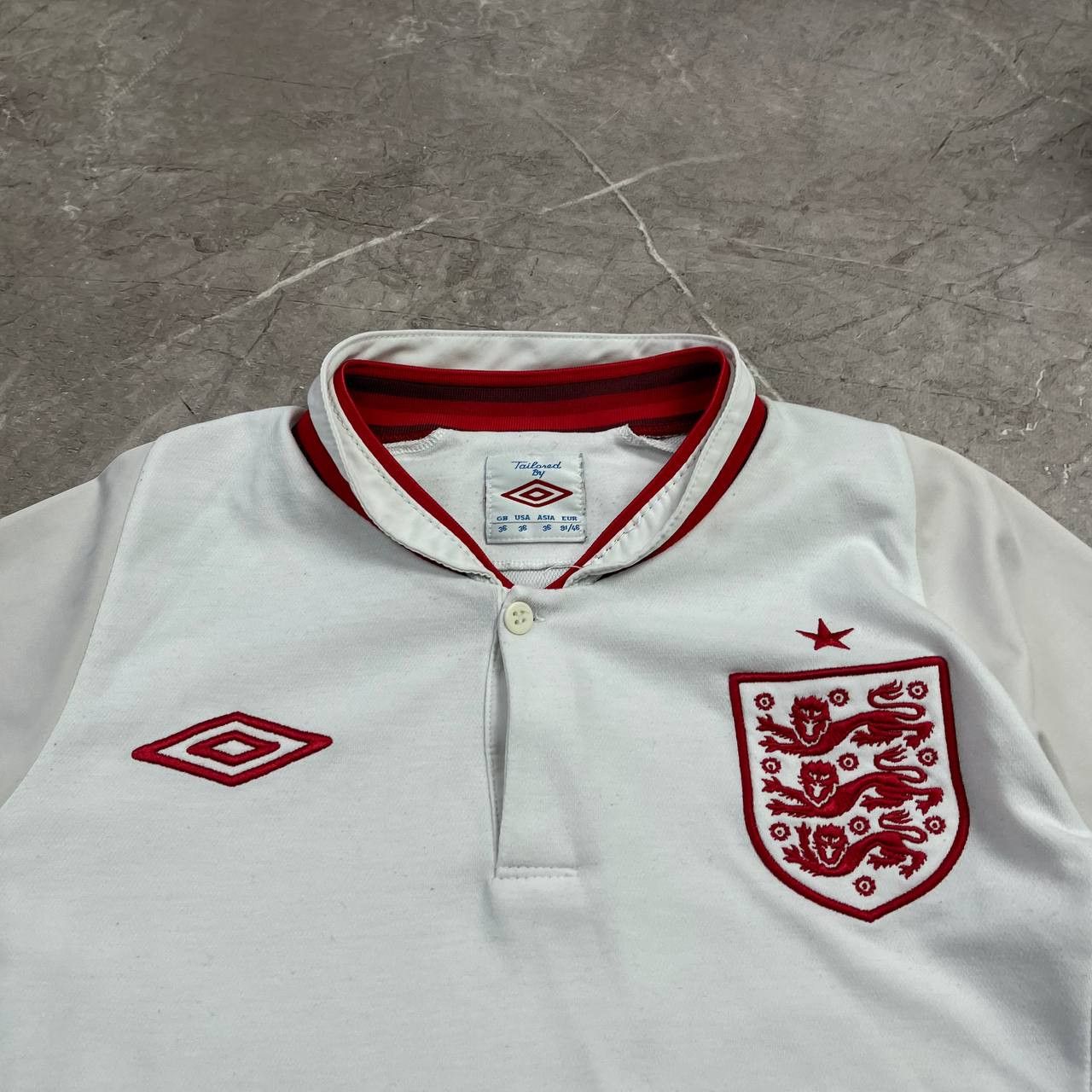 Umbro Umbro England National Team 2012 Home Football Shirt Soccer Size US S / EU 44-46 / 1 - 13 Thumbnail