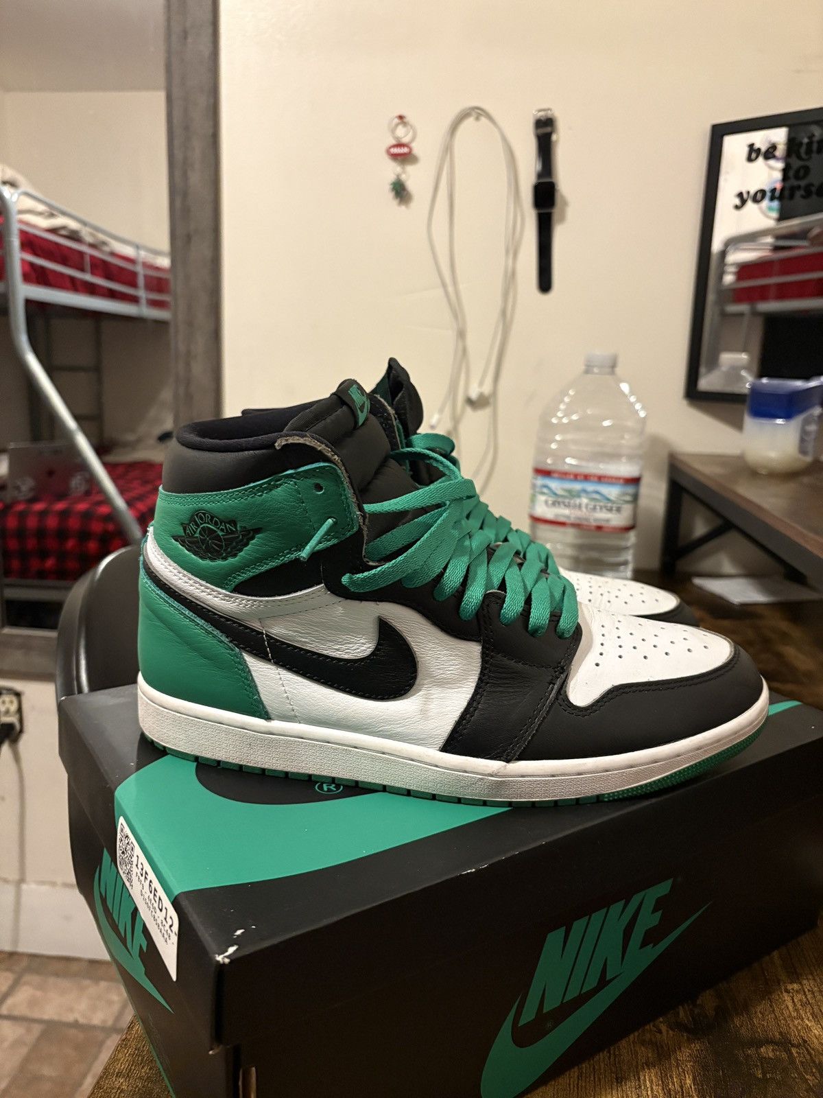 Jordan Brand Jordan 1 lucky green Size US 10.5 / EU 43-44 - 1 Thumbnail