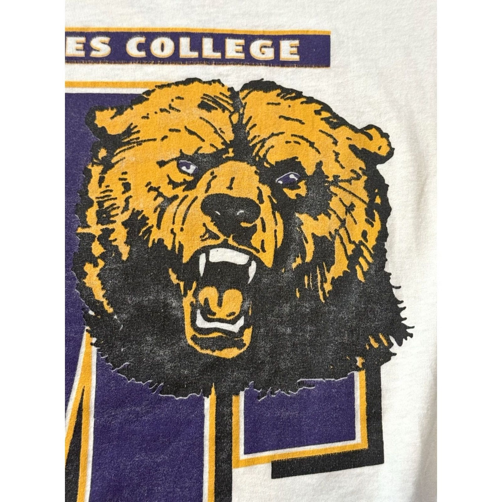 Vintage VINTAGE Miles College Golden Bears ‘Demanding Respect’ Shirt XL HBCU Alabama Shirt Mens 90s USA College Logo White T-Shirt Size US XL / EU 56 / 4 - 5 Thumbnail