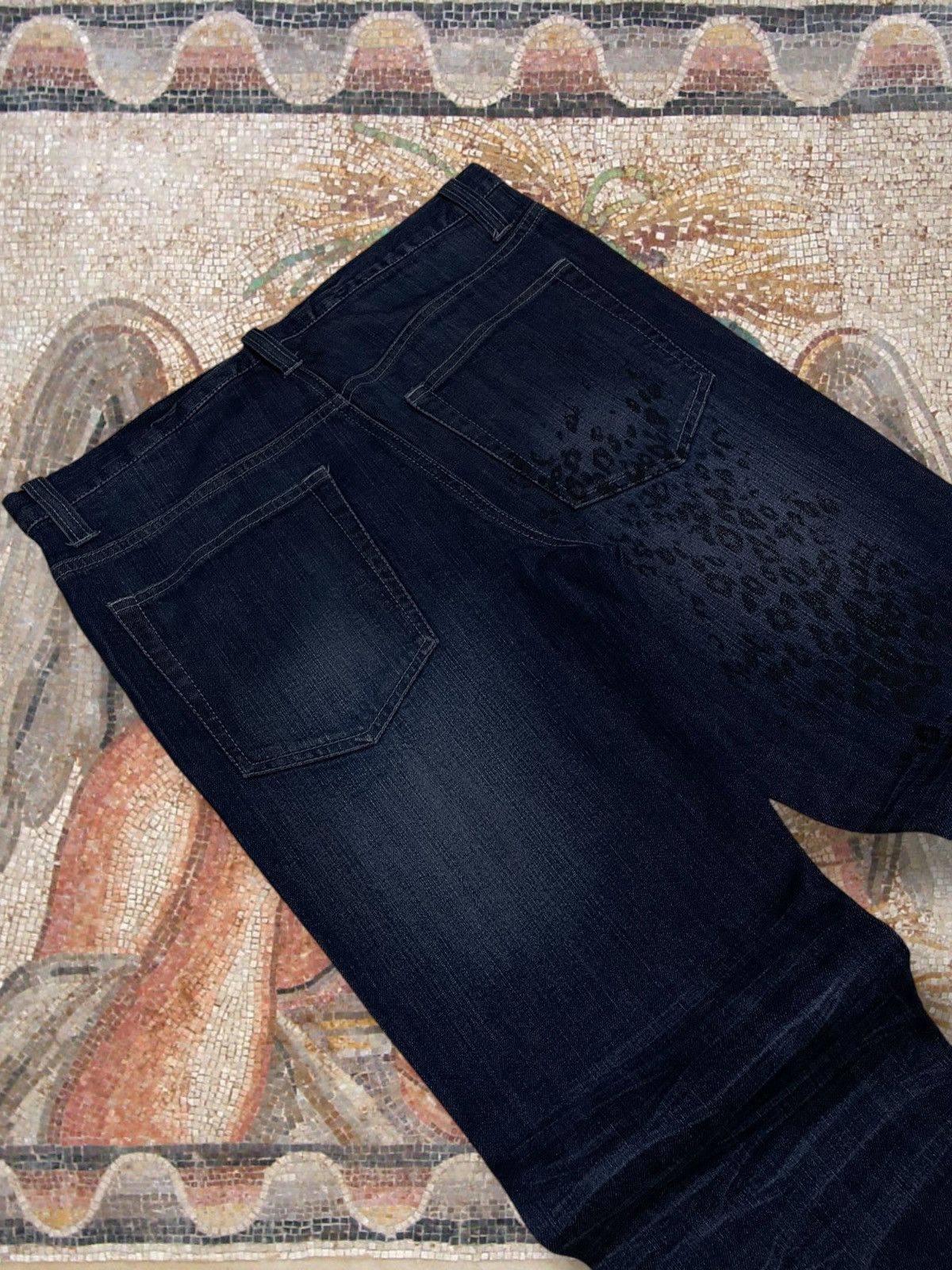 Japanese Brand Vintage Og 1990s Designer Japan Rubik Leopard Print Denim Size US 32 / EU 48 - 14 Thumbnail