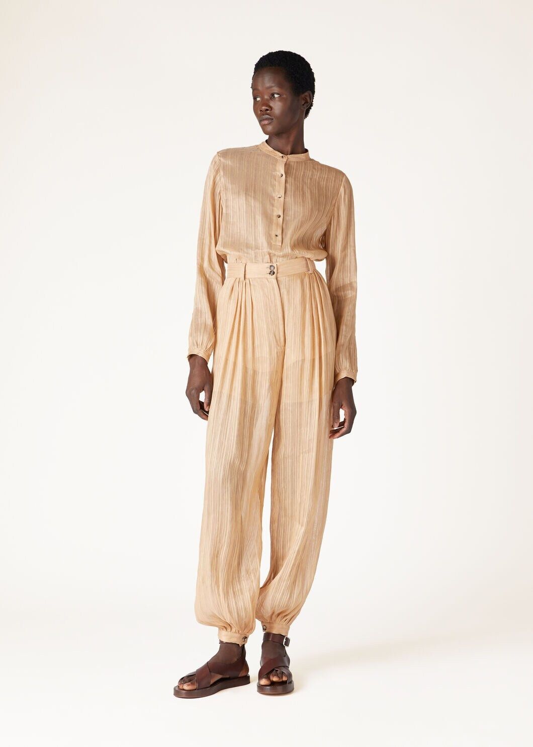 Loro Piana o1srvl11e0725 FAO0419 Olga Linen/Silk Shirt in Beige Size XS / US 0-2 / IT 36-38 - 2 Thumbnail
