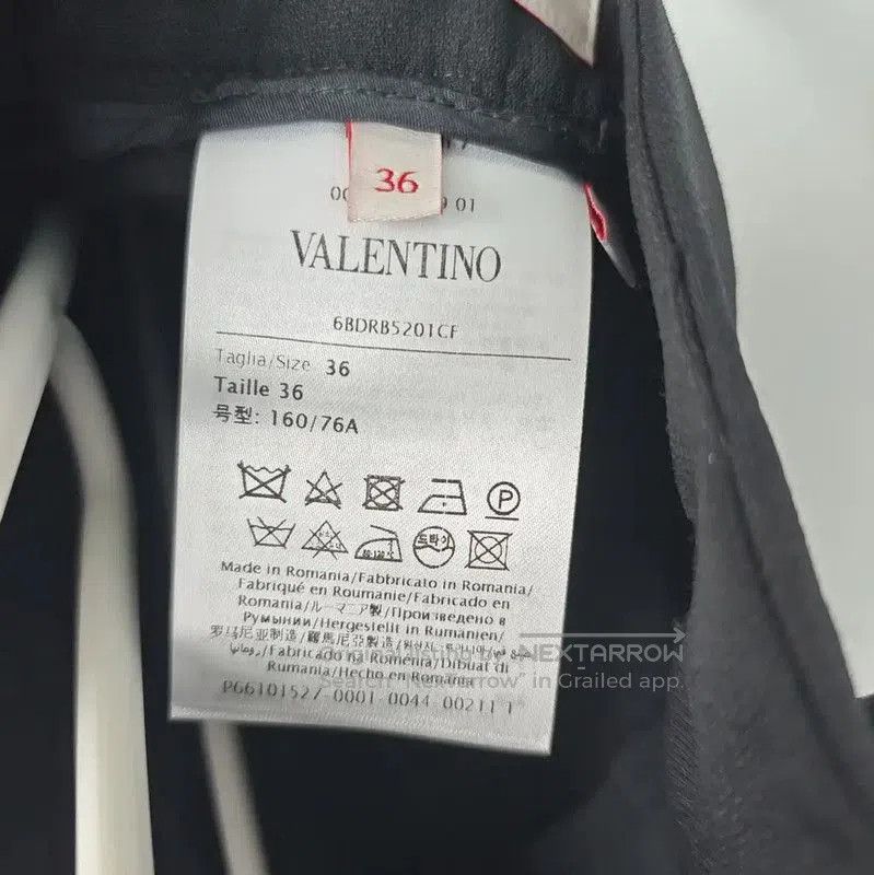 Valentino Valentino Black Wool Casual Pants for Women . Size 23" - 4 Thumbnail