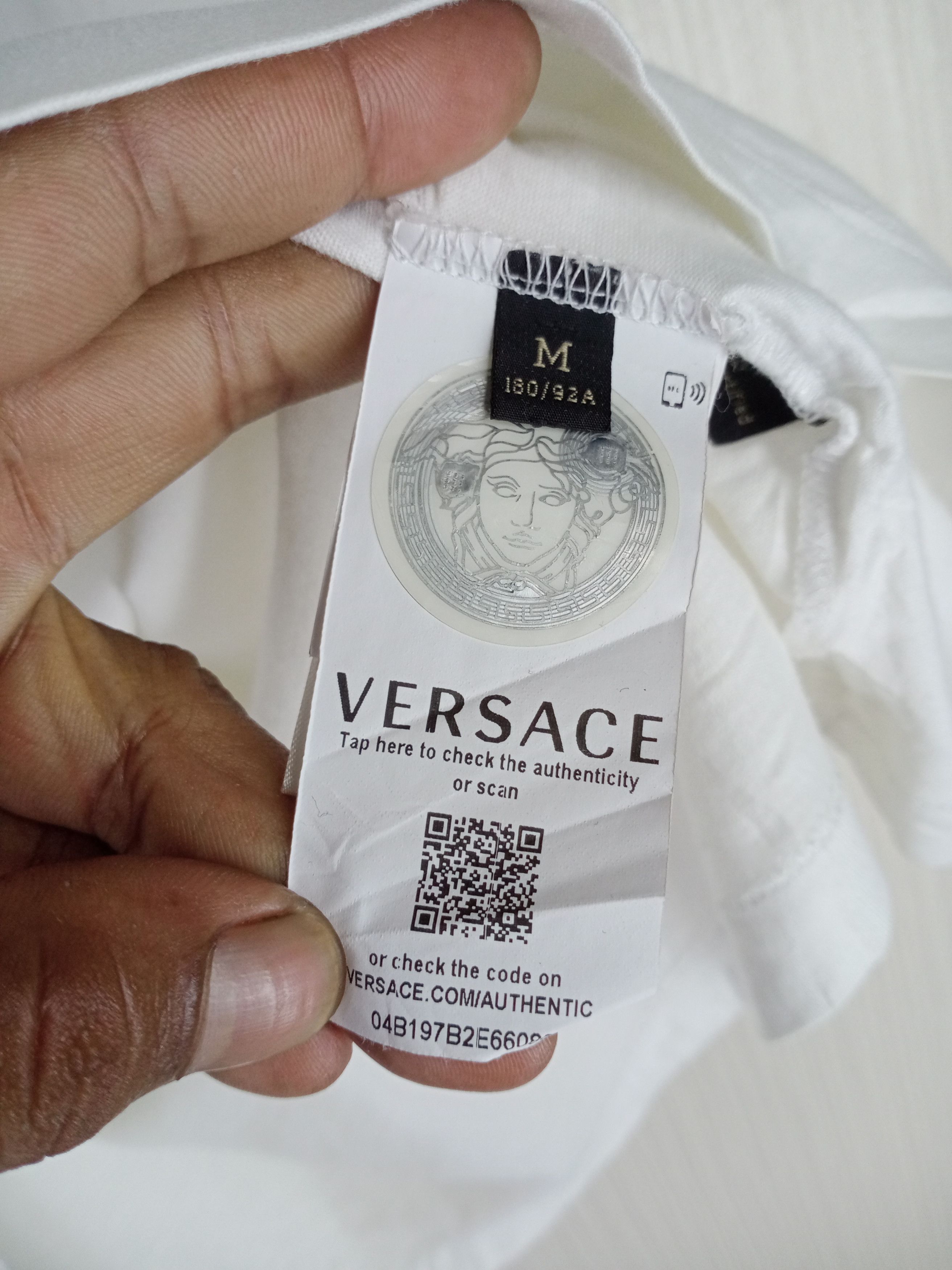 Versace Rare Versace Medusa Big Logo Tshirt Size US M / EU 48-50 / 2 - 5 Thumbnail