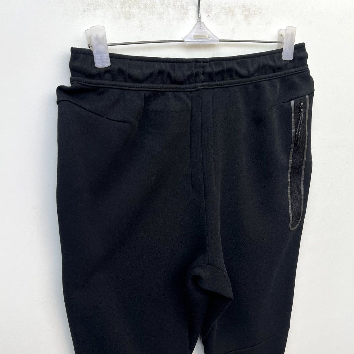 Nike Nike tech fleece black pants Size US 32 / EU 48 - 5 Thumbnail
