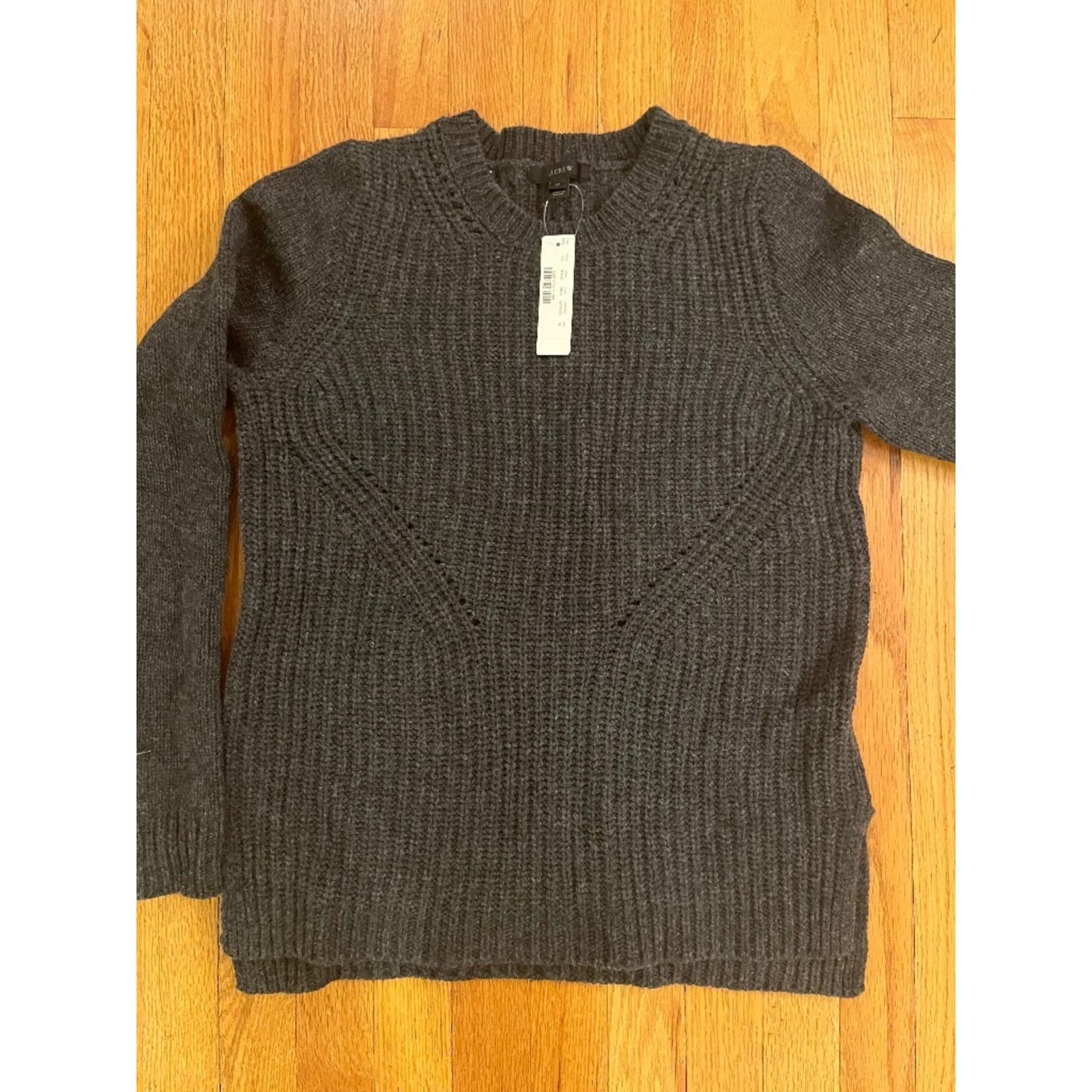 J.Crew J.Crew Lambswool Blend Pointelle Knit Sweater -Charcoal Gray Size M / US 6-8 / IT 42-44 - 1 Thumbnail