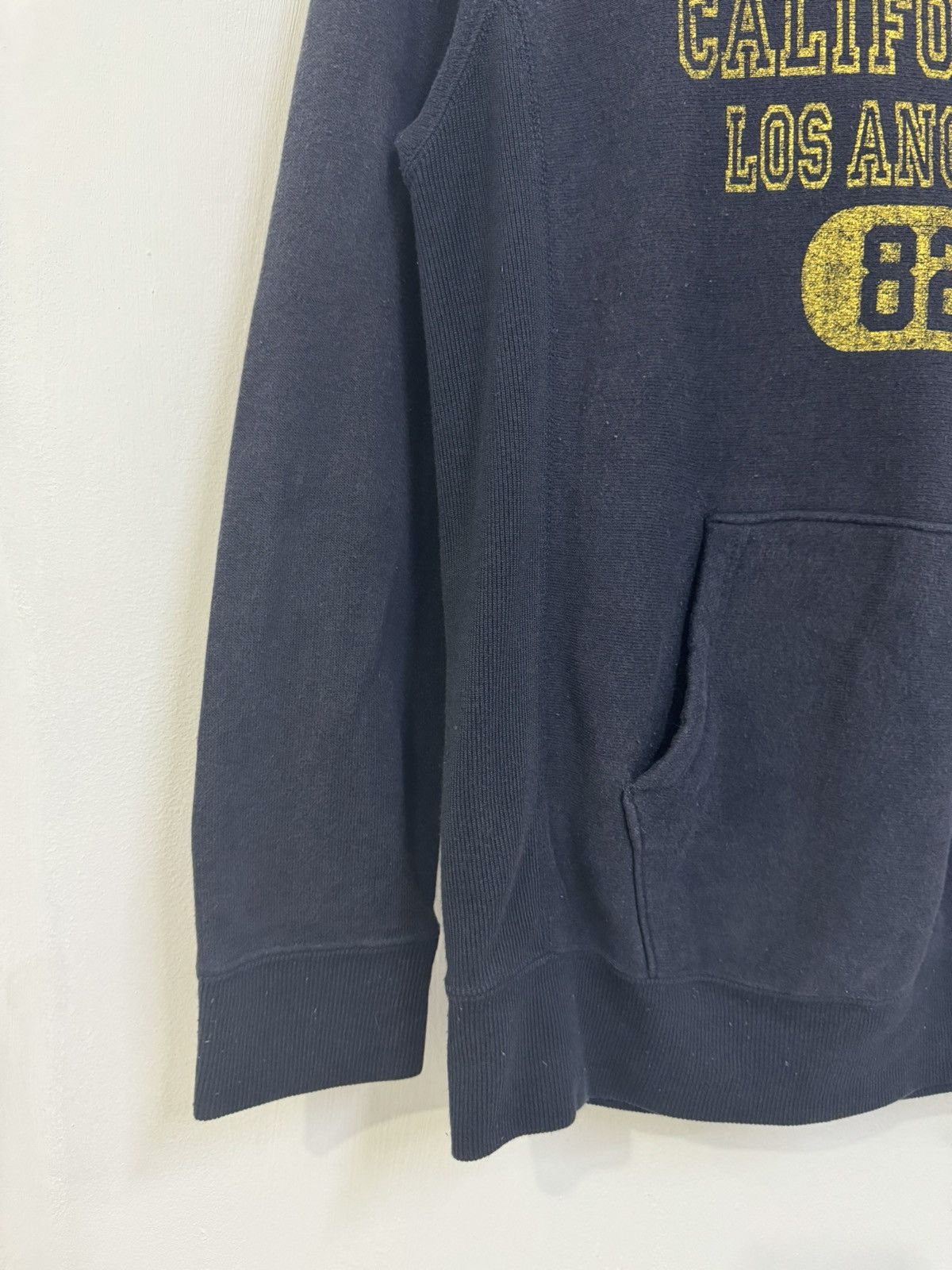 Champion 💥VINTAGE CHAMPIONS REVERSE WEAVE X UCLA HOODIE Size US M / EU 48-50 / 2 - 6 Thumbnail