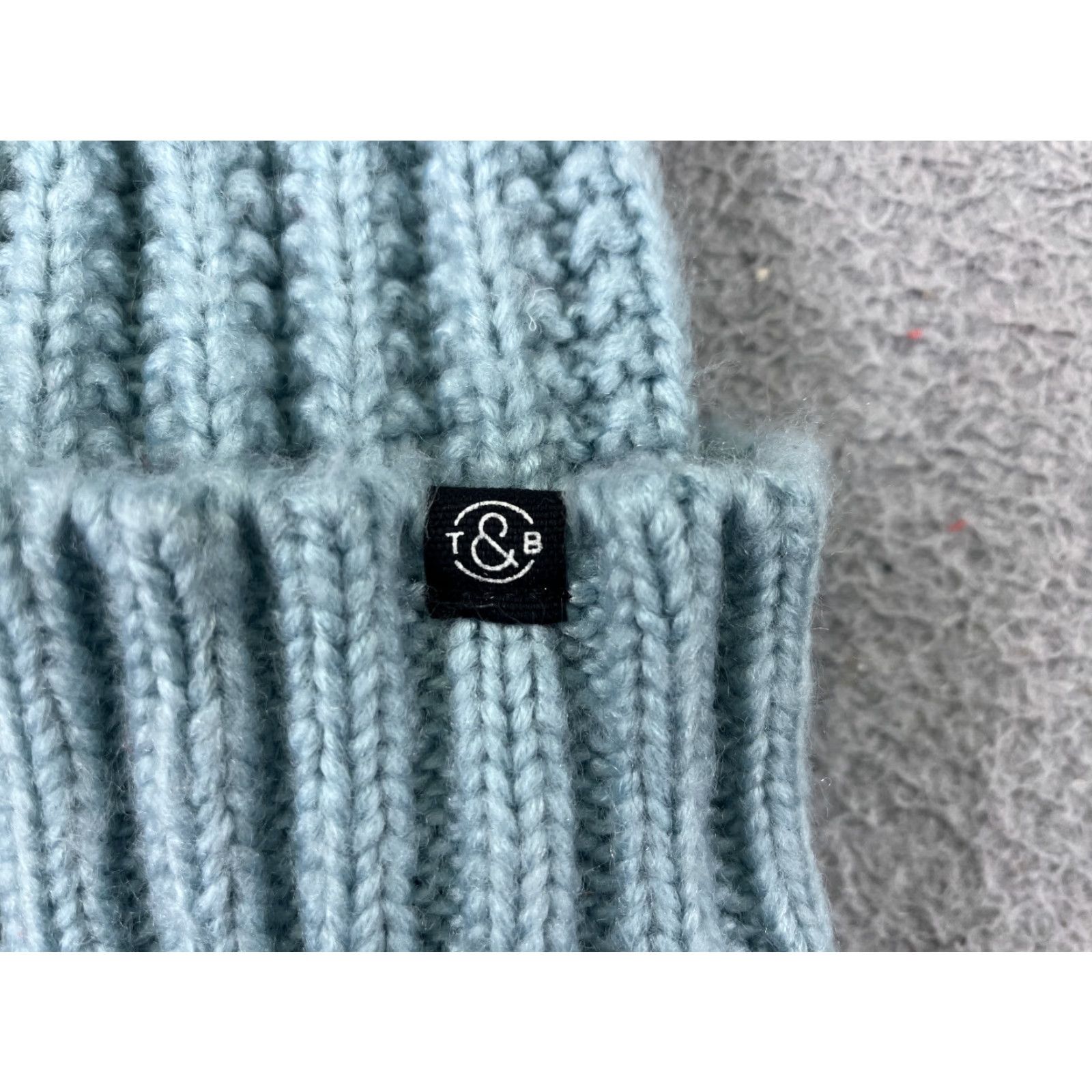 Treasure & Bond Treasure & Beyond Beanie Womens One Size Blue Knit Acrylic Faux Fur Pom Hat Size ONE SIZE - 2 Thumbnail