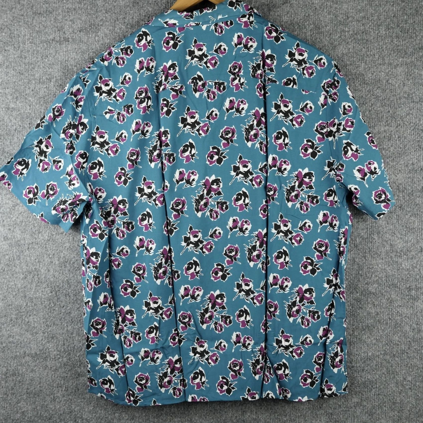 The Kooples The Kooples Shirt Mens L Blue Rock Roses Floral Print Button Up Short Sleeve Size US L / EU 52-54 / 3 - 5 Thumbnail