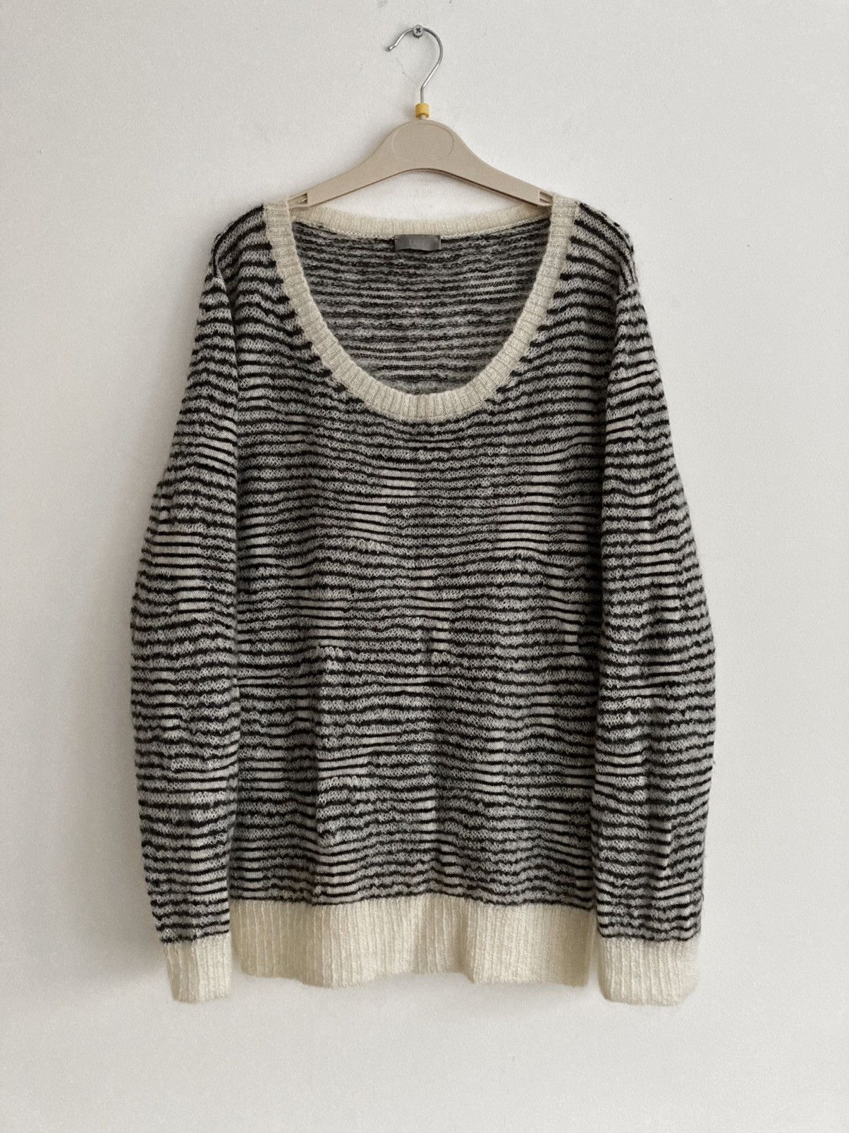 Dior × Hedi Slimane A/W 2007 “Navigate” Striped Mohair Knit Size US XL / EU 56 / 4 - 1 Thumbnail